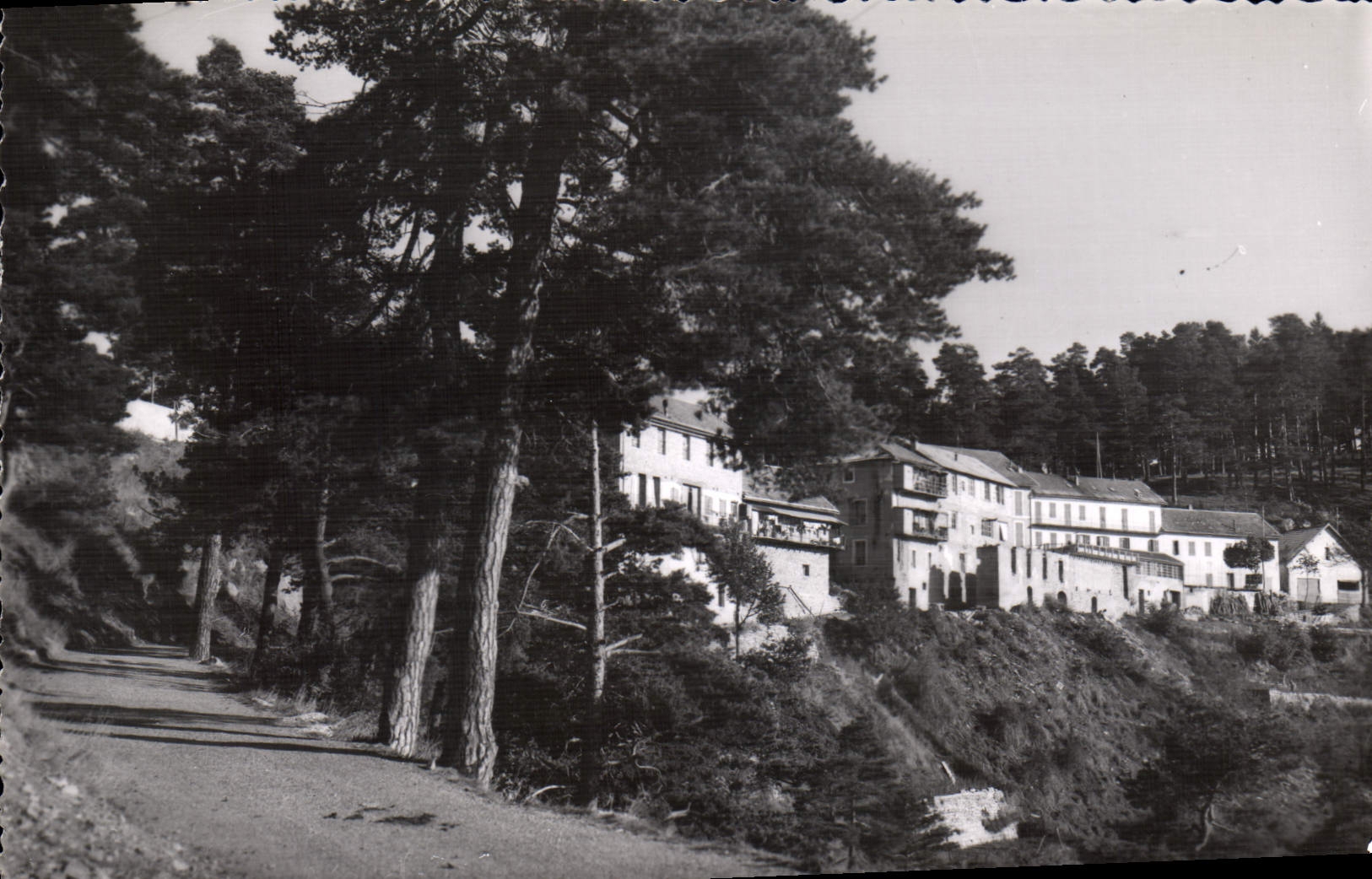 CPA Peira Cava entrée Du Village