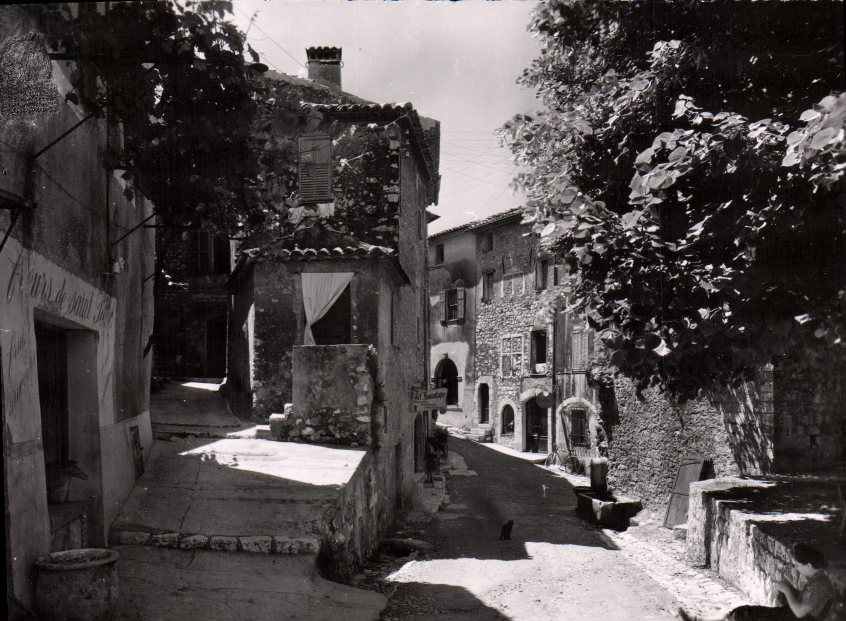 CPSM SAINT-PAUL-de-VENCE entrée du village