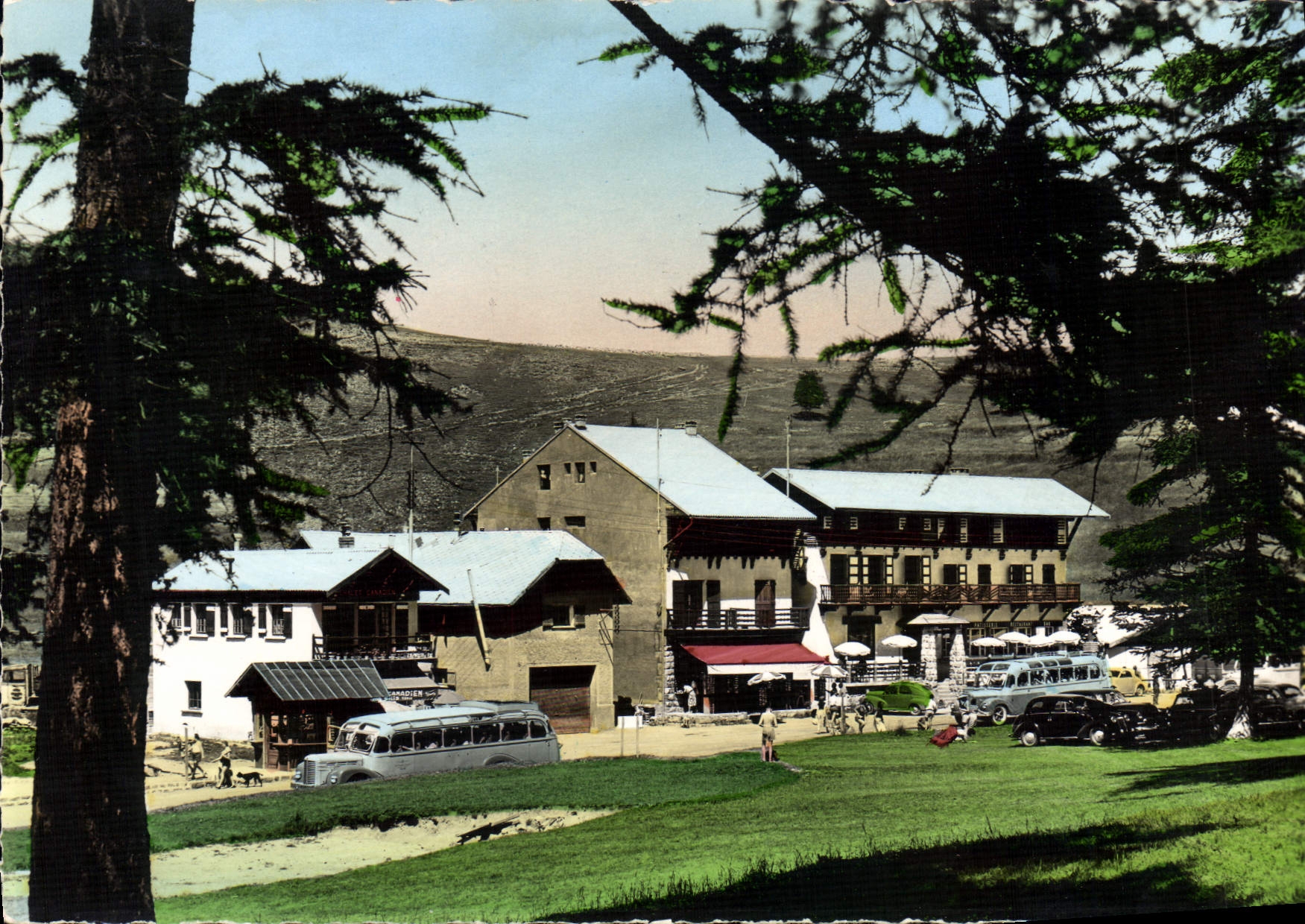 CPSM VALBERG hôtel les mélèzes et le châlet canadien