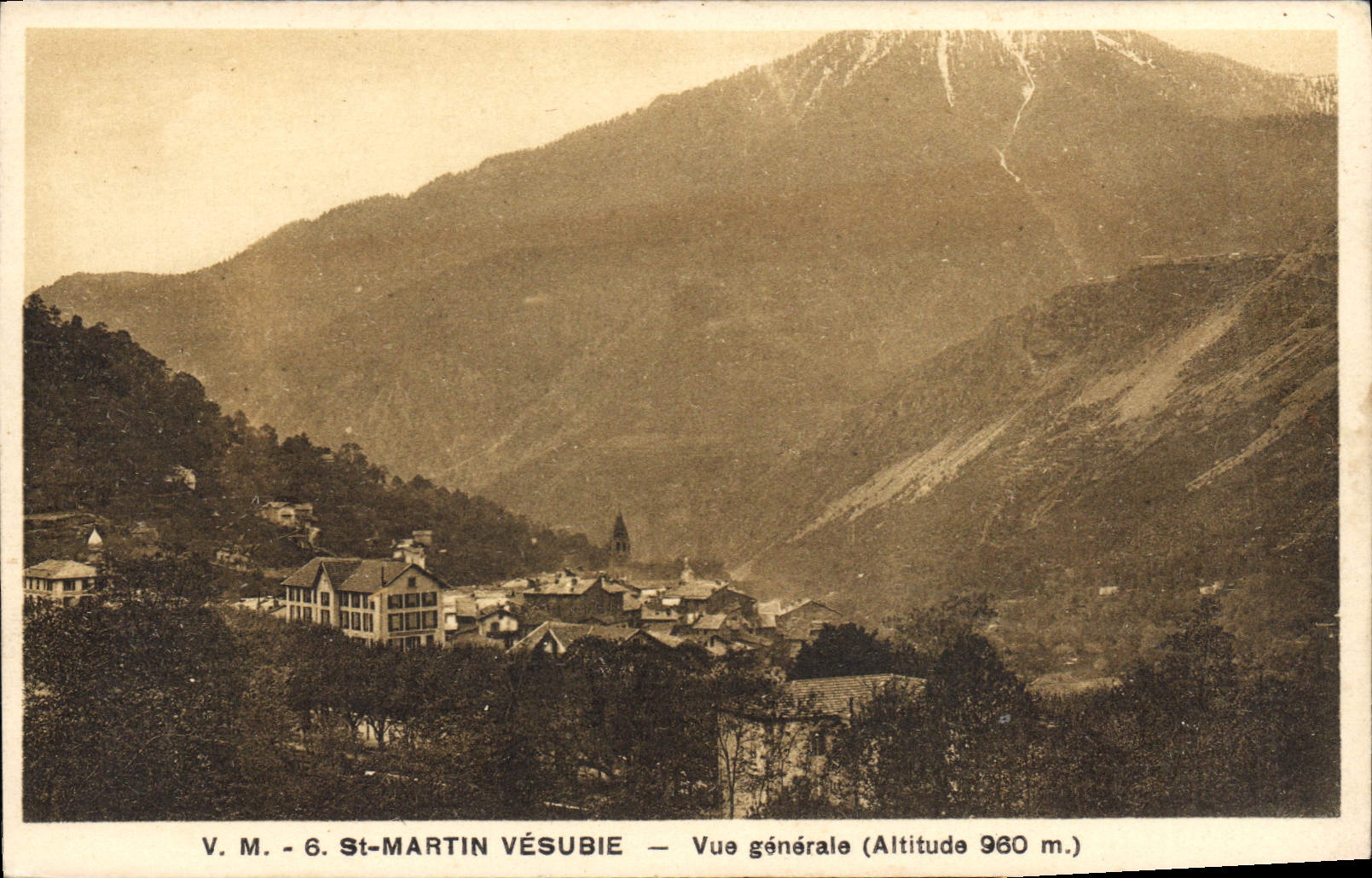 CPA SAINT-MARTIN-VESUBIE vue générale