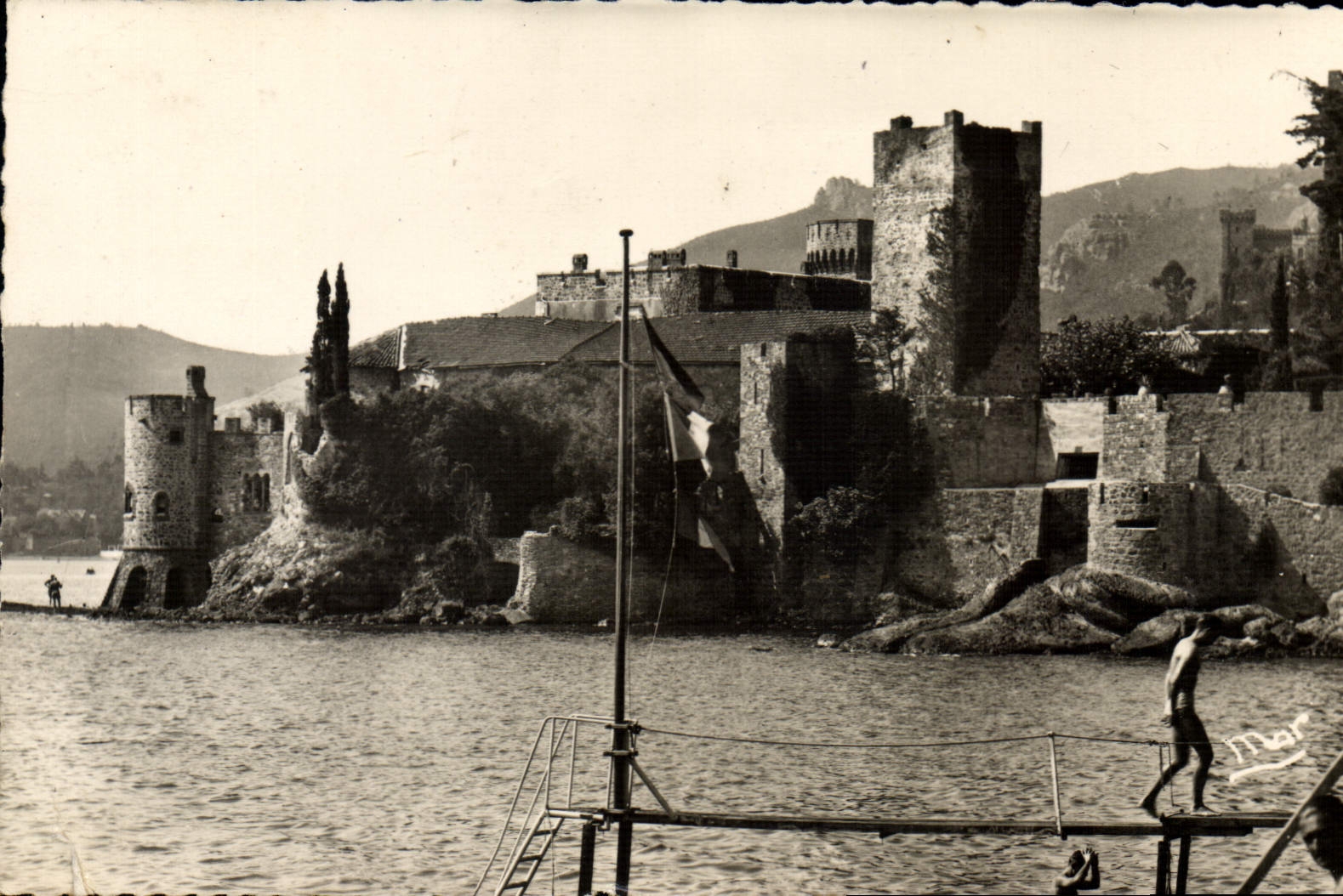 CPA LA NAPOULE le château la plage