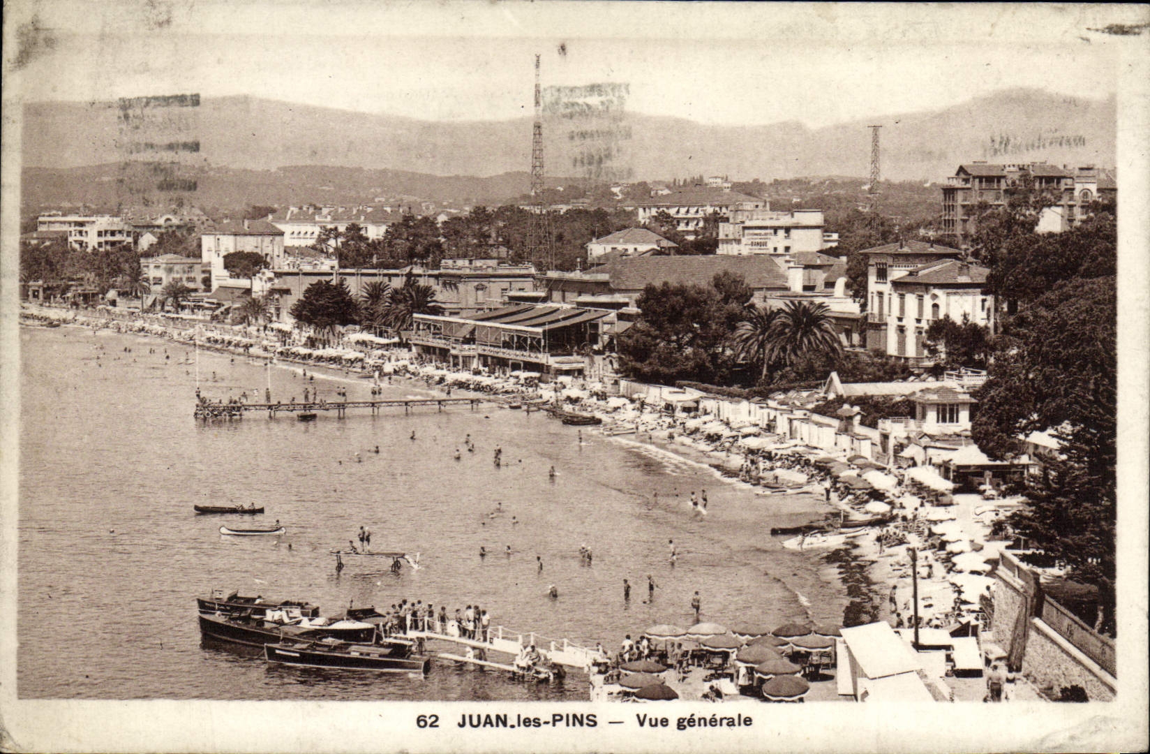 CPA JUAN-les-PINS vue générale