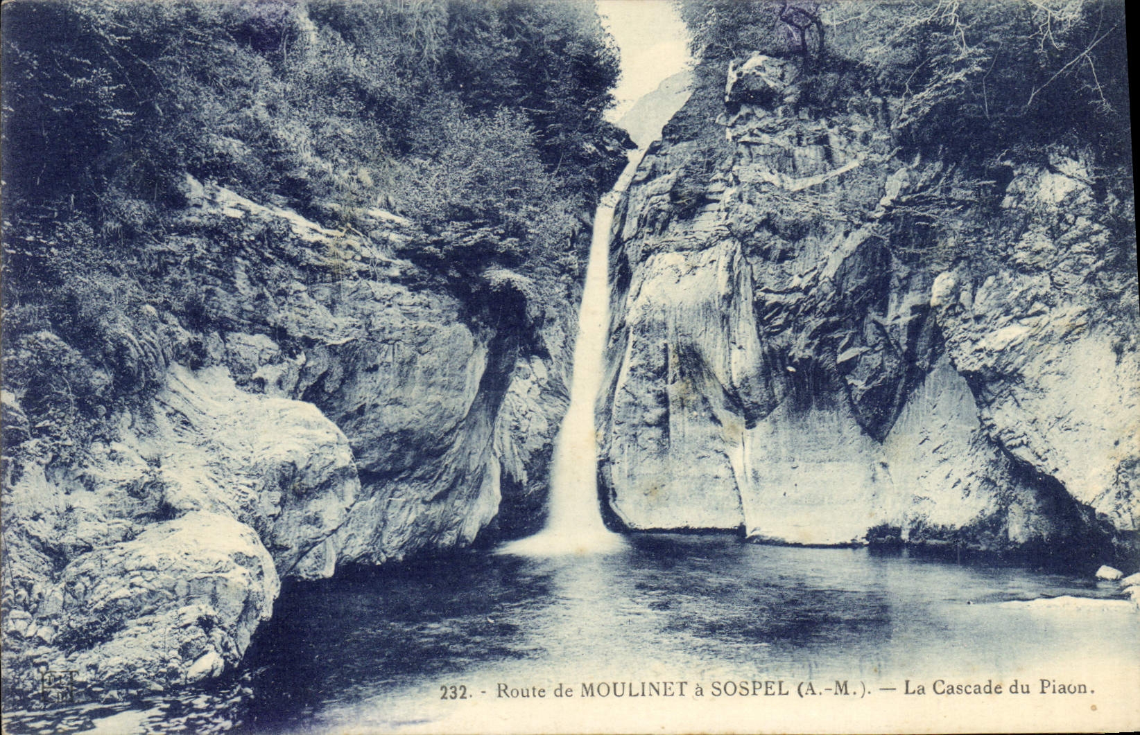 CPA route de MOULINET à SOSPEL cascade du Piaon