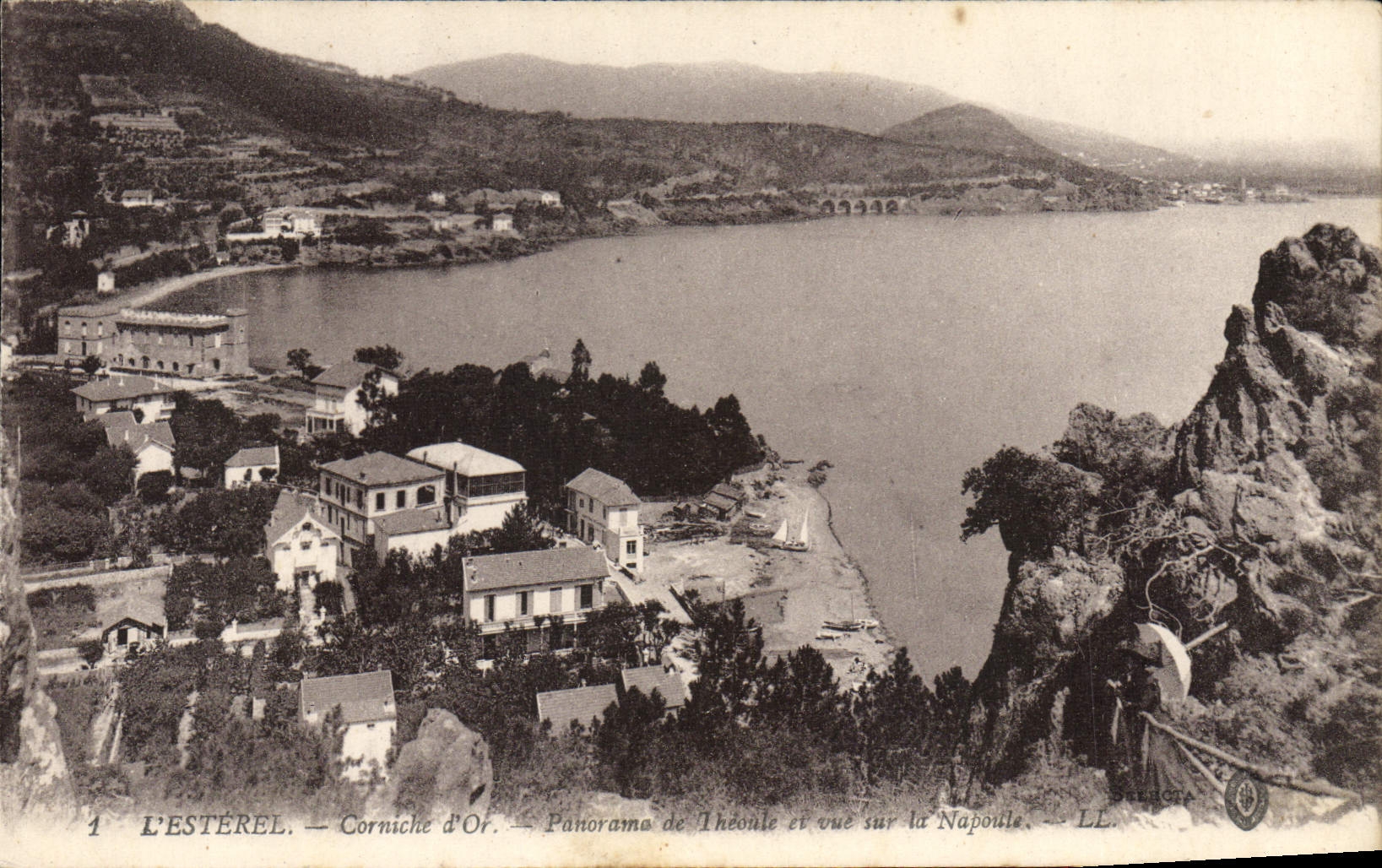 CPA ESTEREL corniche d'or THEOULE la NAPOULE
