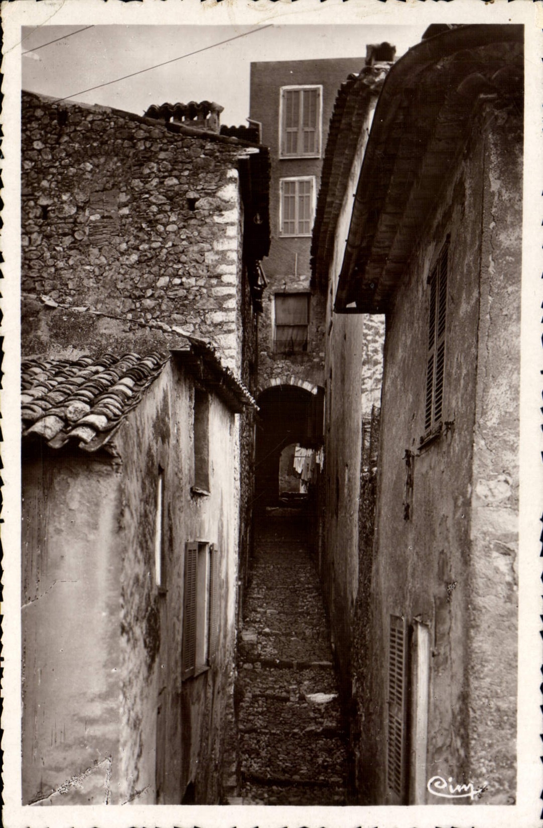 CPA SAINT-PAUL-de-VENCE rue du casse-cou