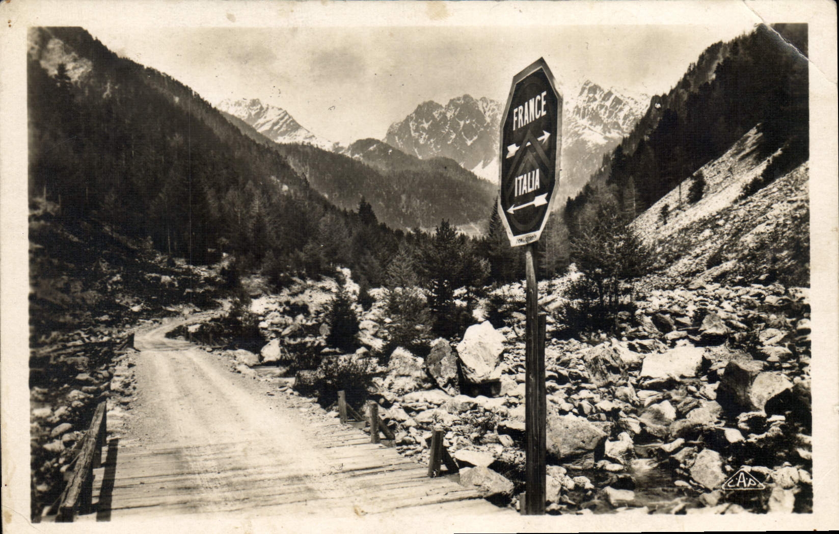 CPA SAINT-MARTIN-VESUBIE route du Boréon frontière franco-italienne