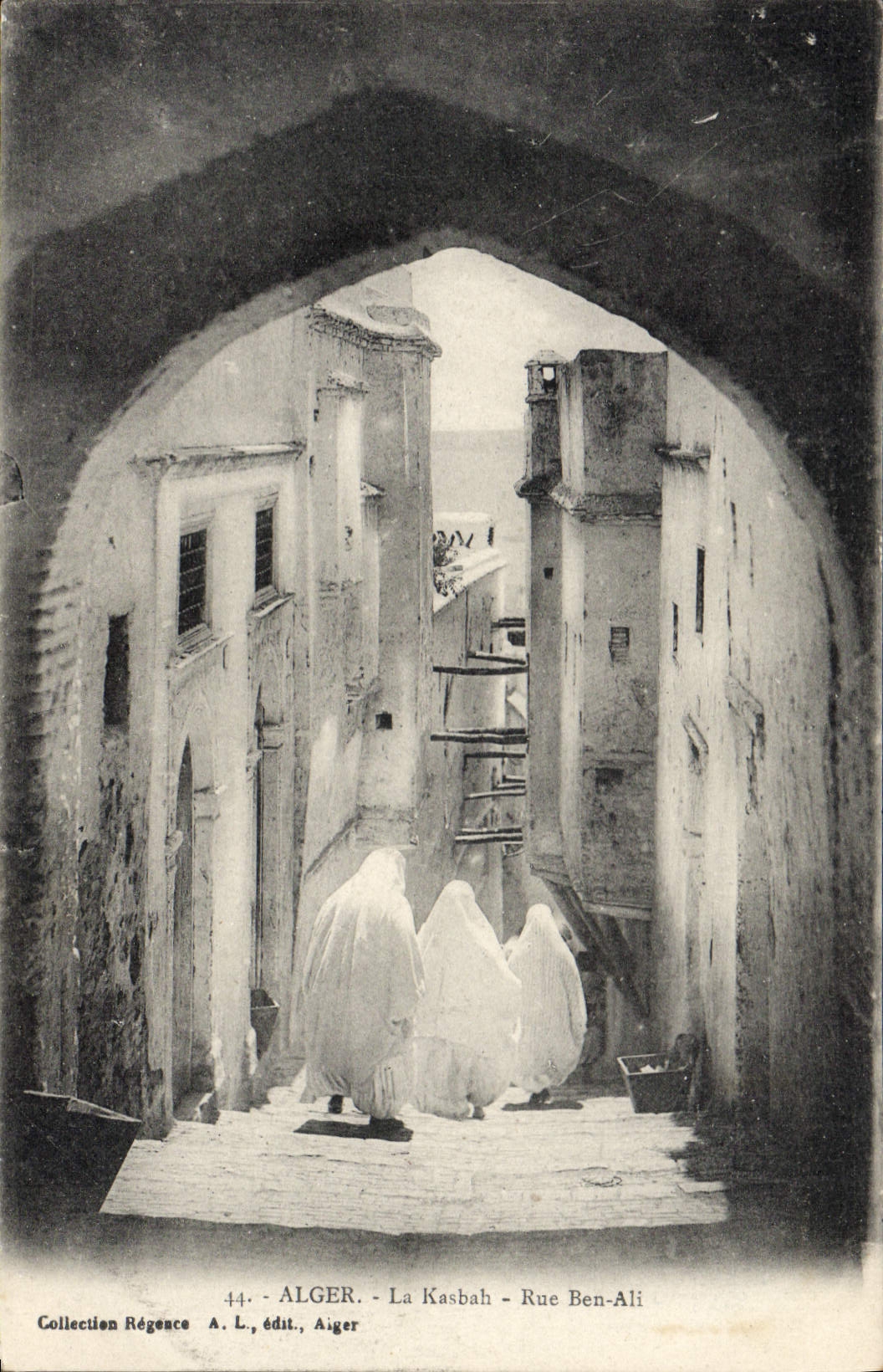 CPA ALGER la Kasbah rue Ben-Ali
