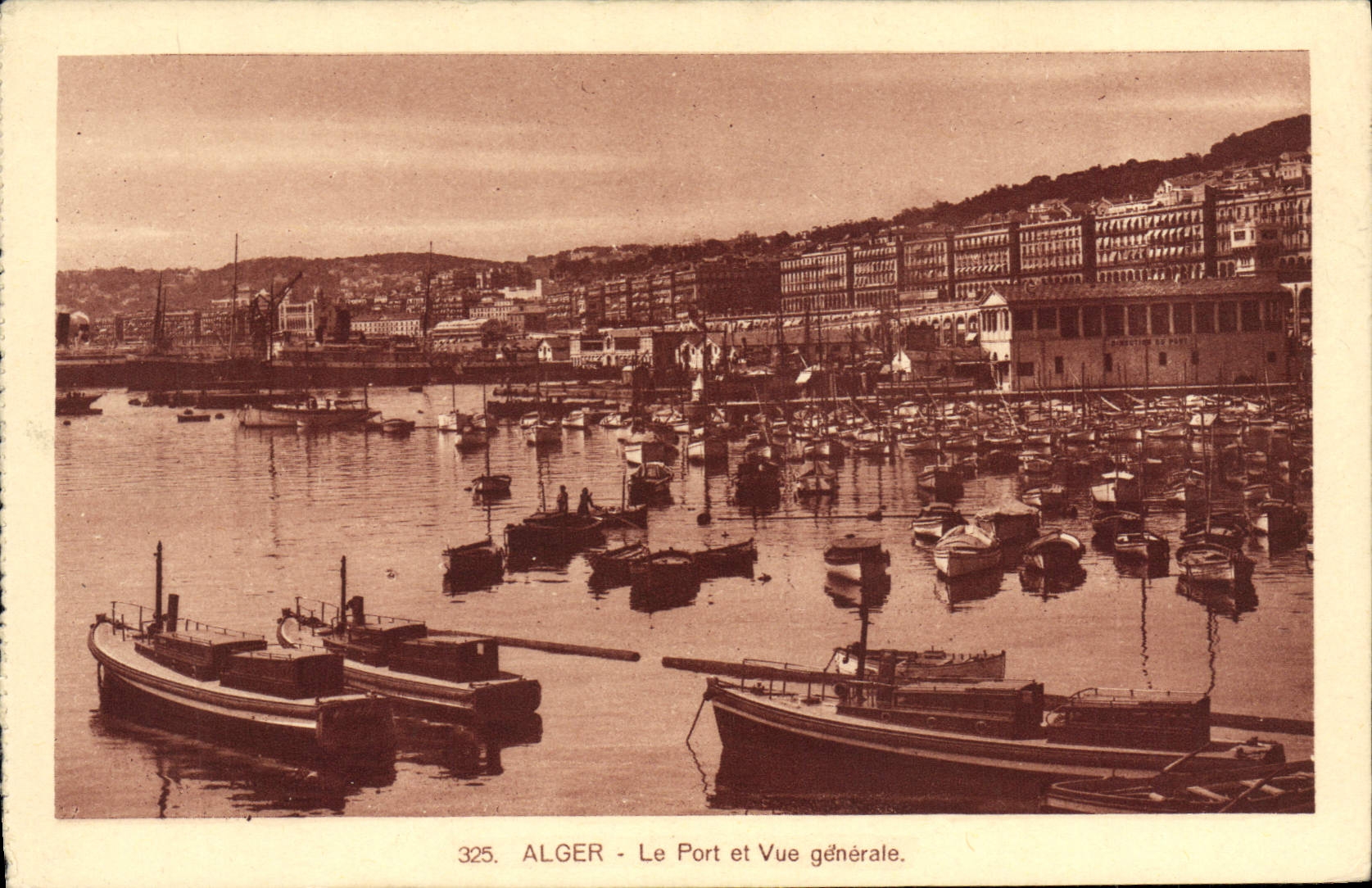 CPA ALGER vue générale le port