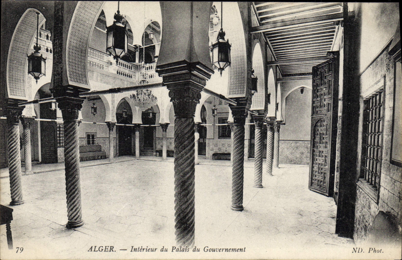 CPA ALGER intérieur du palais du gouvernement