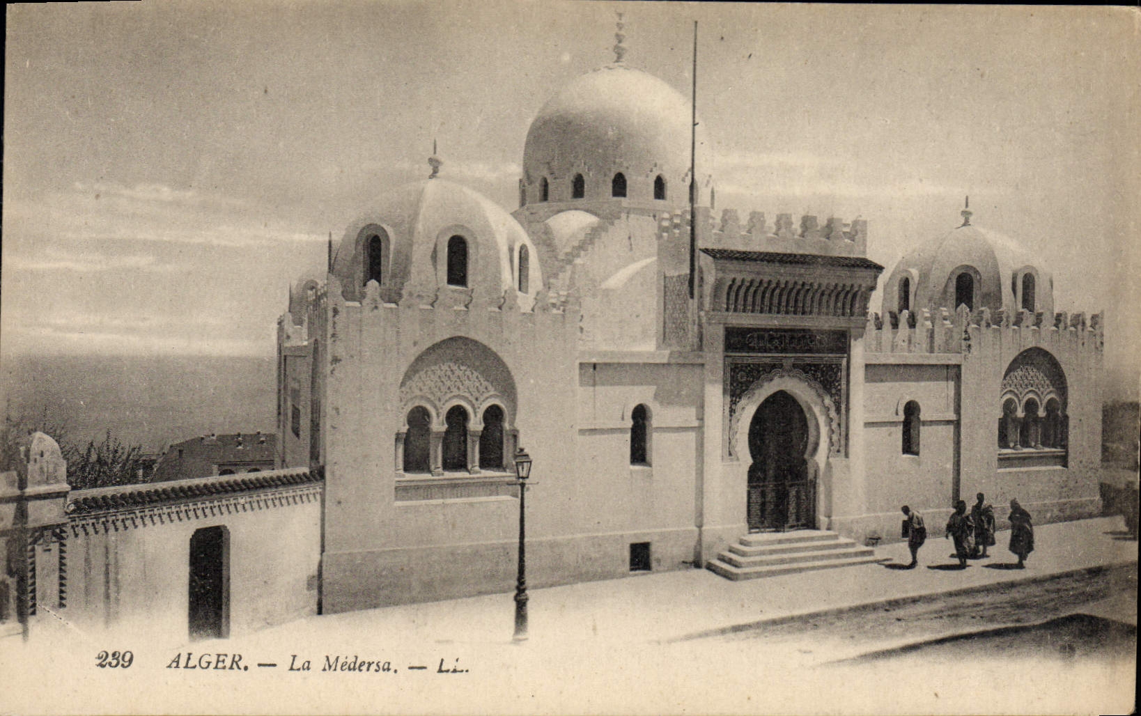 CPA ALGER la Médersa