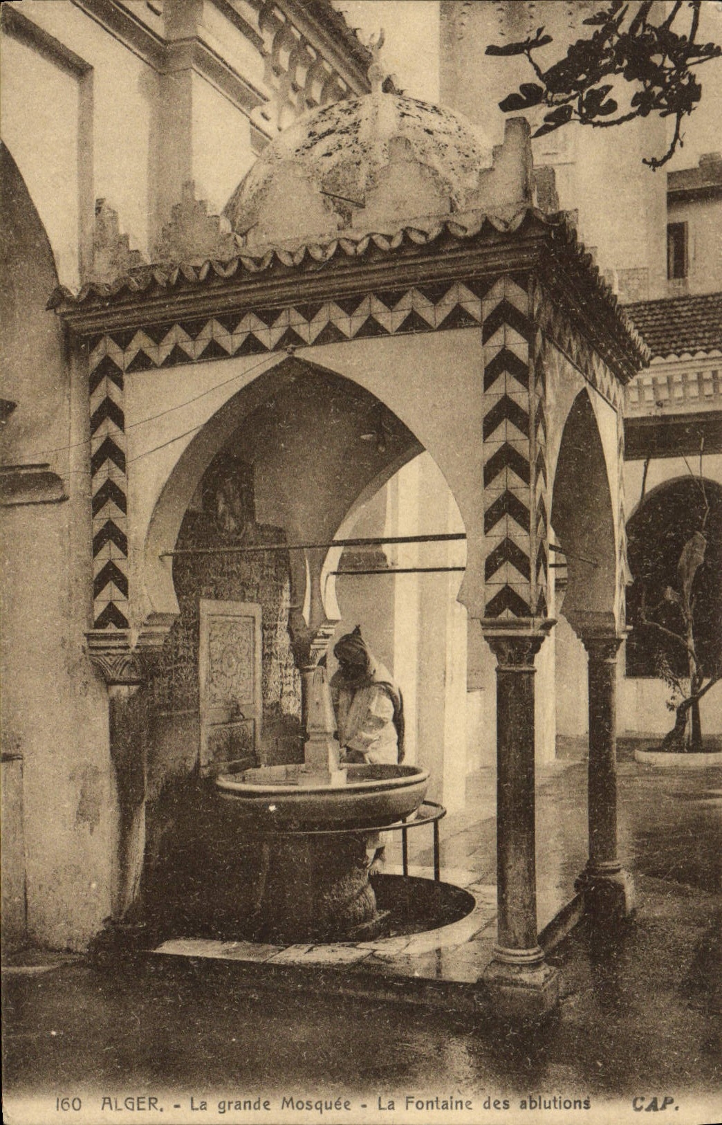 CPA ALGER la grande mosquée fontaine des ablutions
