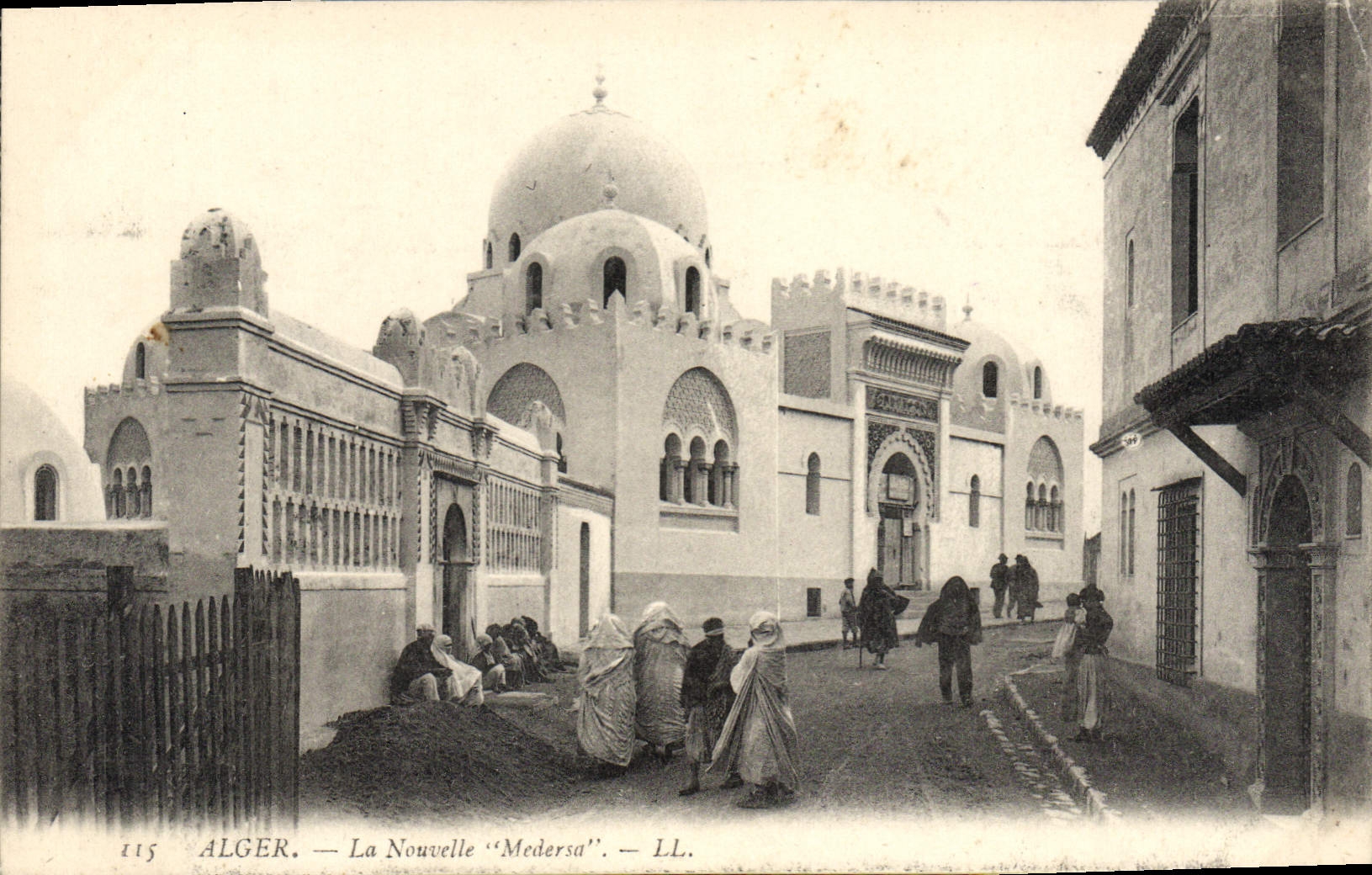 CPA ALGER la nouvelle Médersa