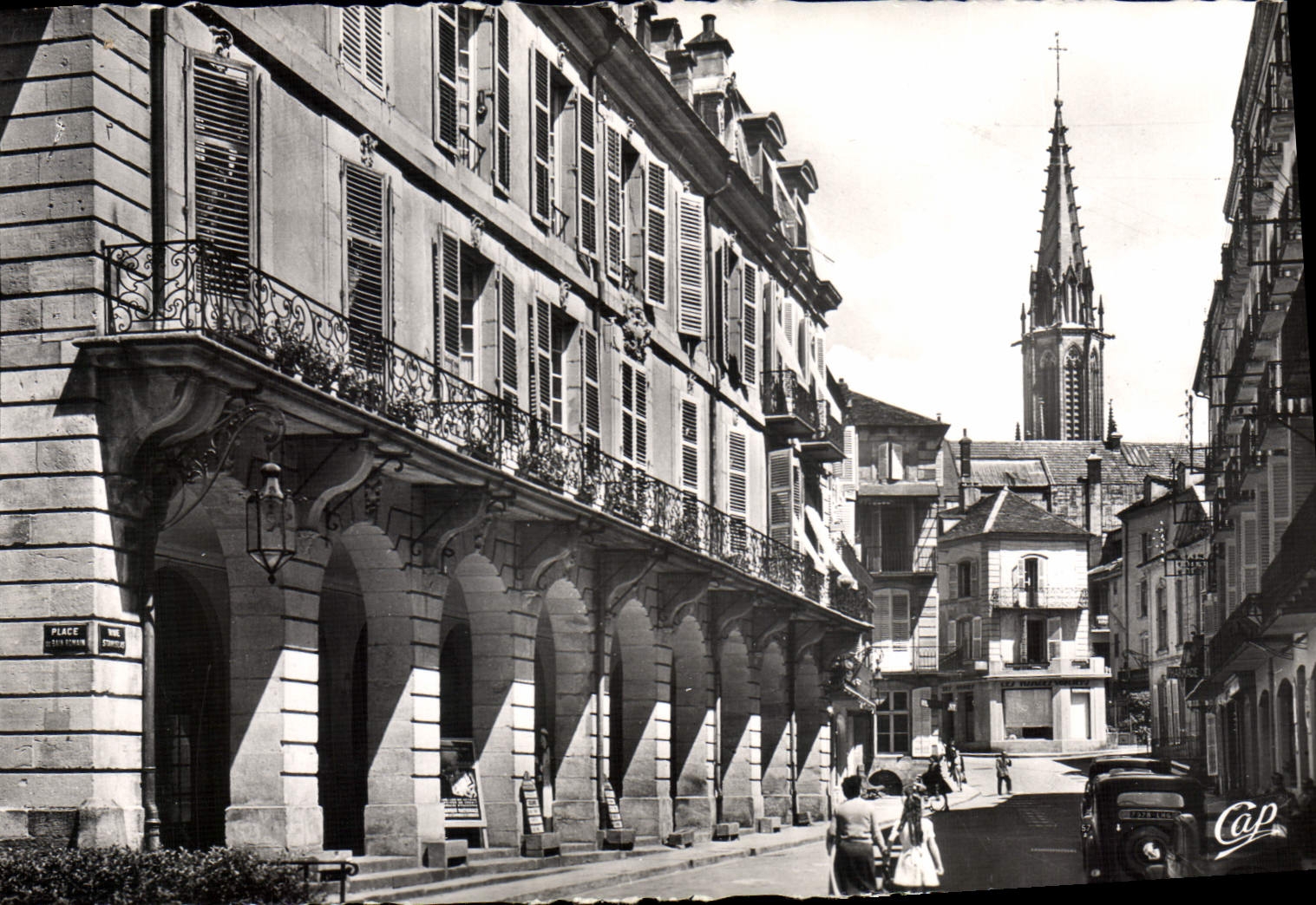 CPA Plombieres Les Bains La Rue Stanislas