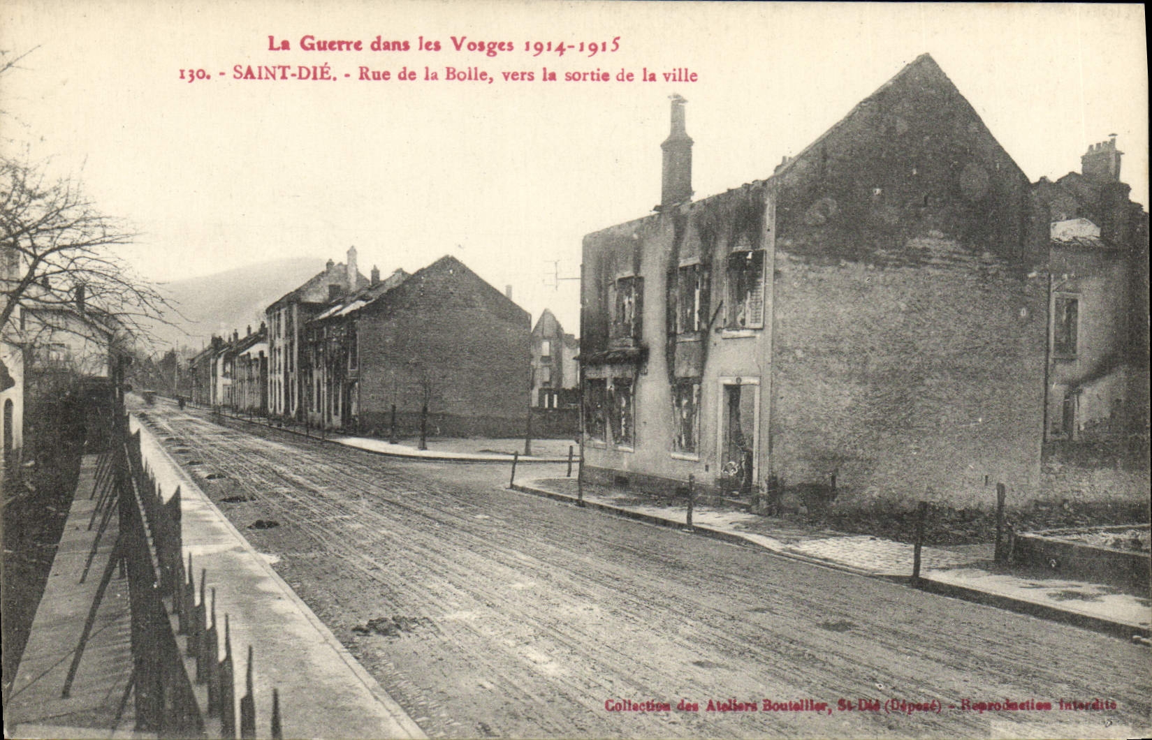 CPA Saint Die Rue De La Bolle Vers La Sortie De La Ville