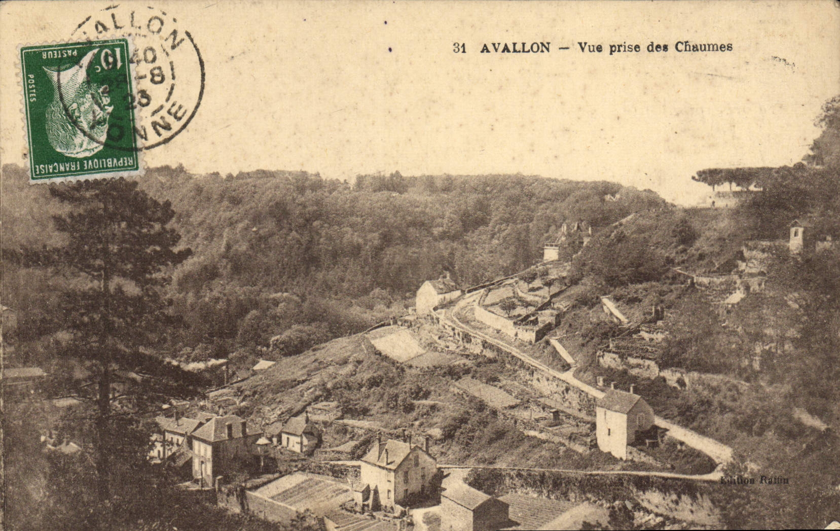CPA Avallon Vue Prise Des Chaumes