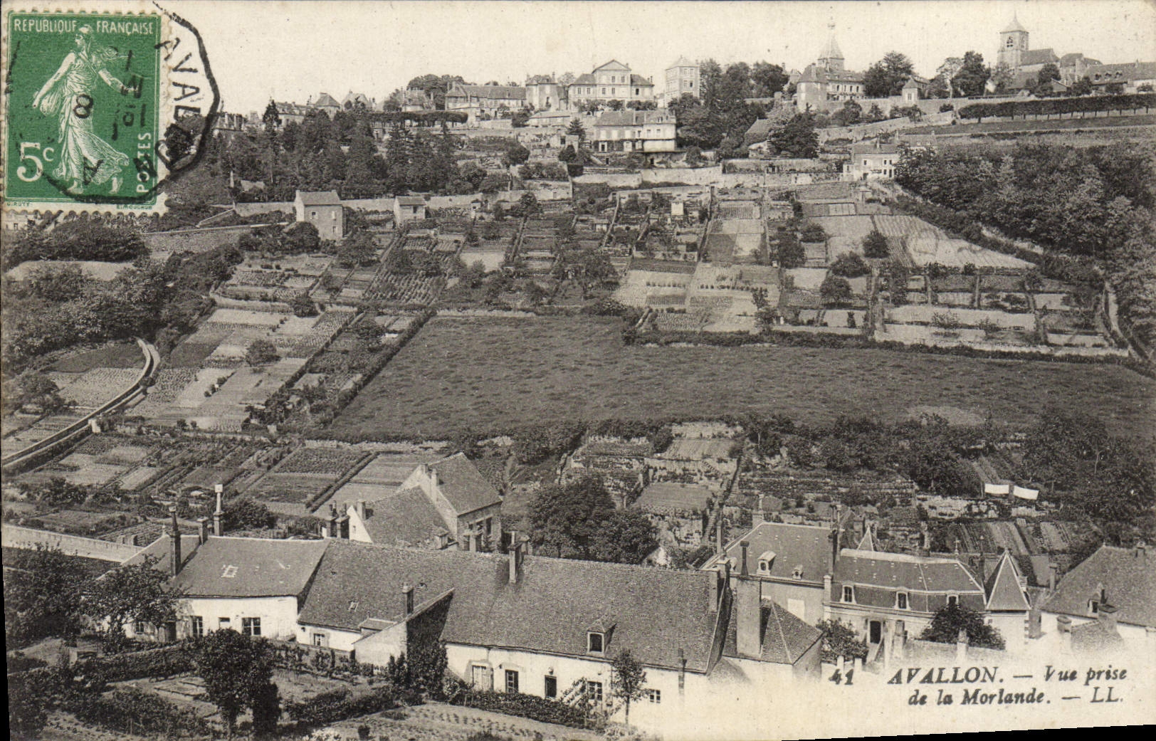 CPA Avallon Vue Prise De la Morlande