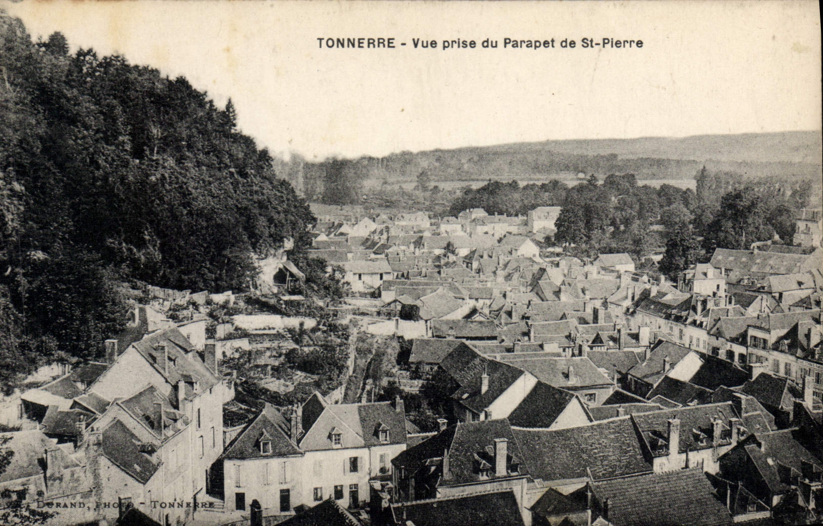 CPA Tonnerre Vue Prise Du Parapet De St Pierre