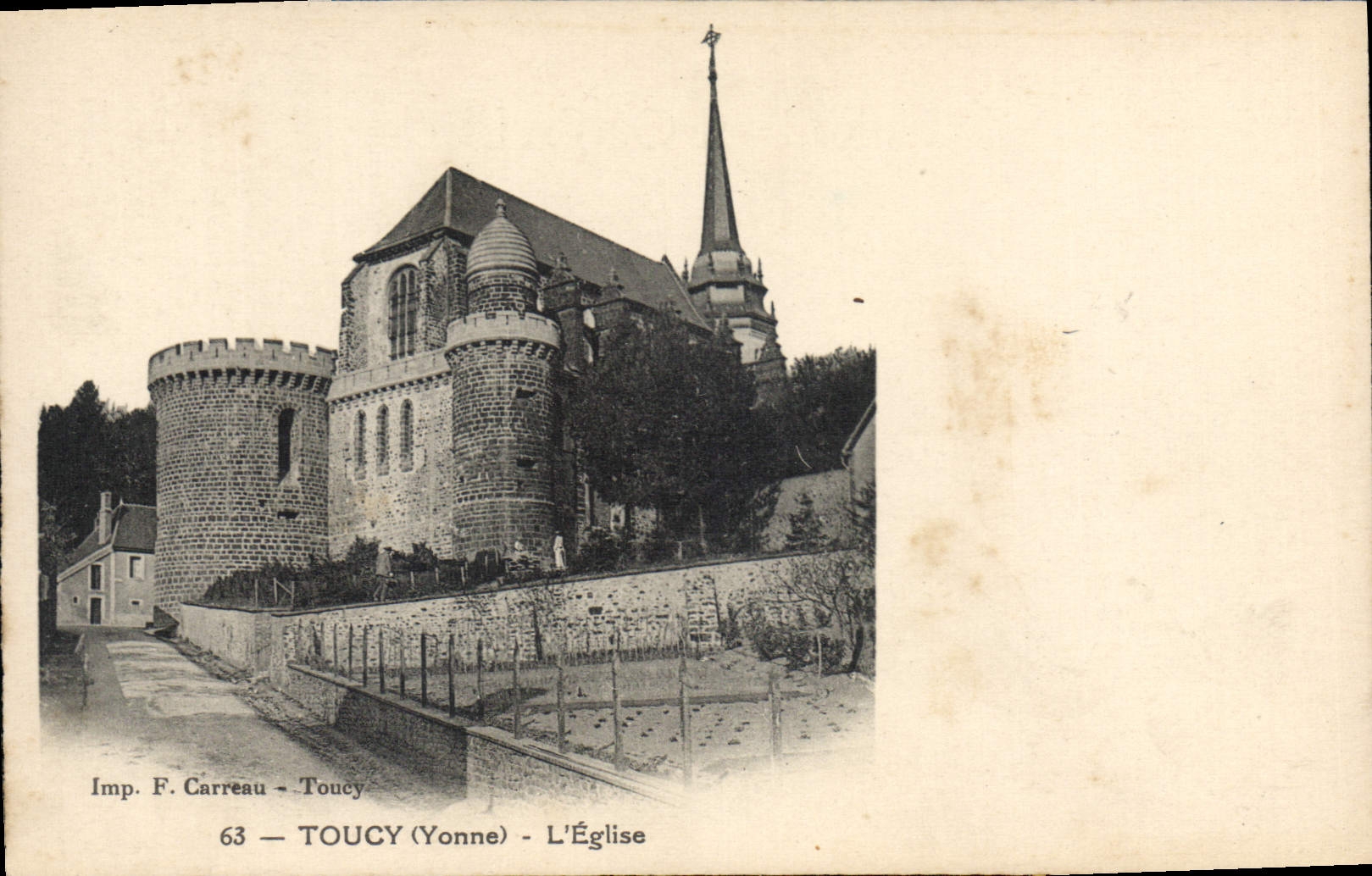 CPA Toucy L'Eglise
