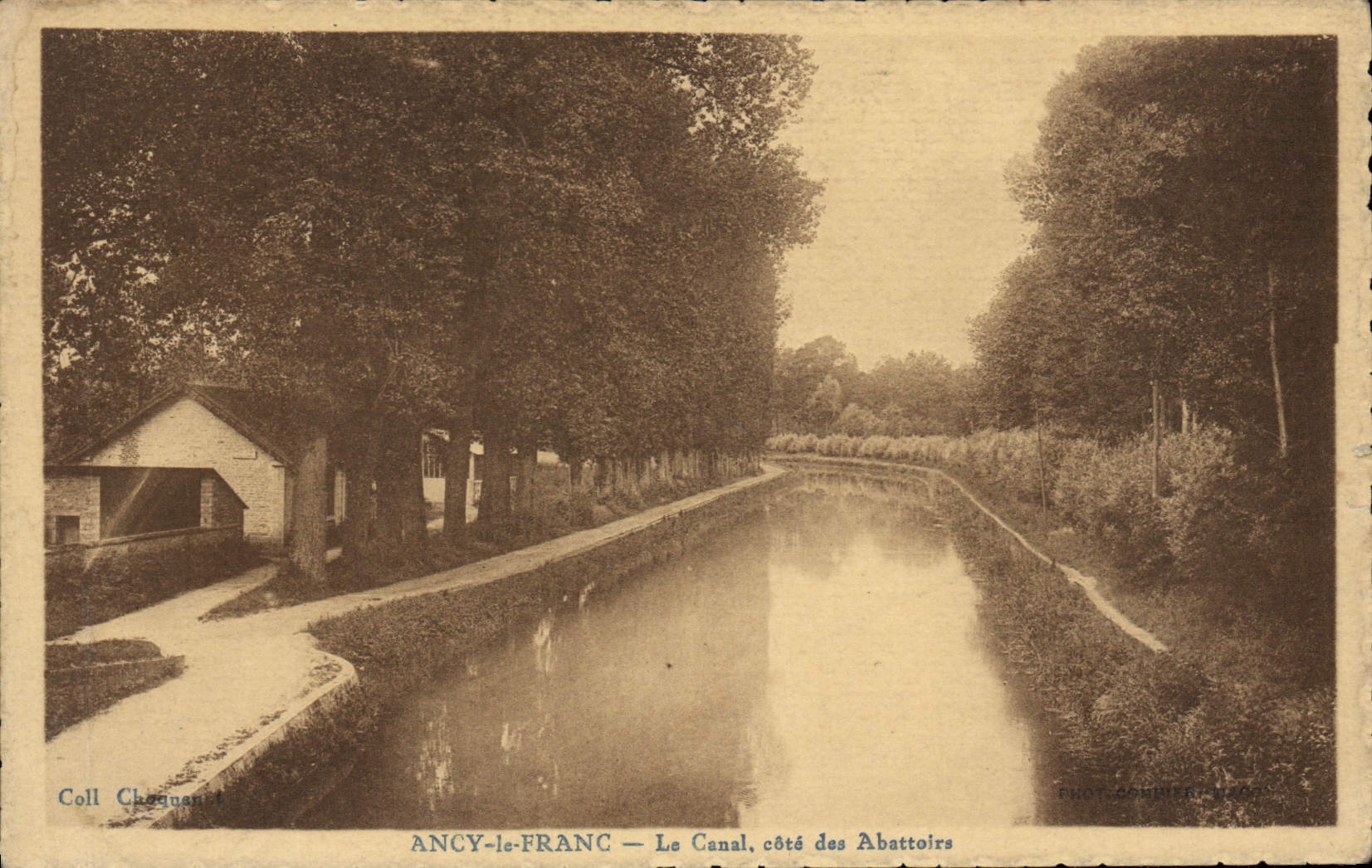 CPA Ancy Le Franc Le Canal Cote Des Abattoirs