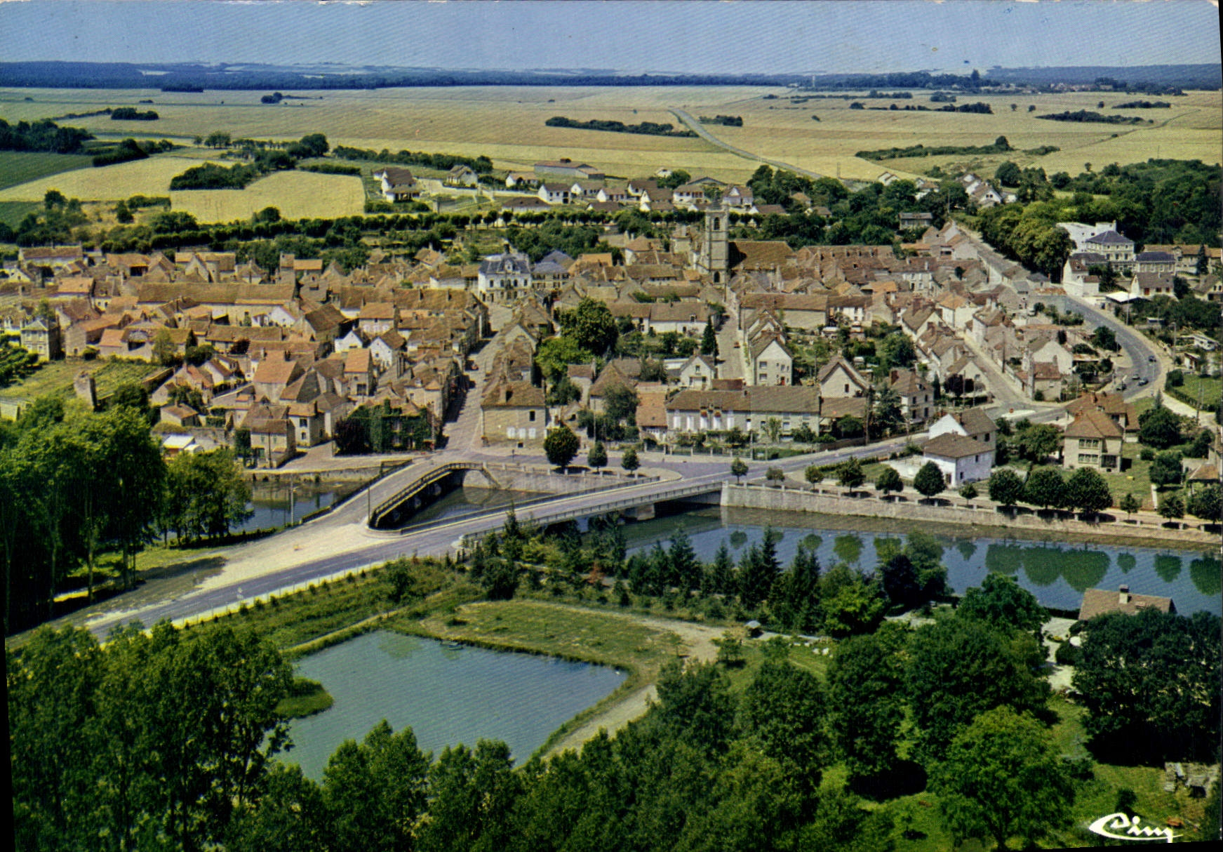 CPSM Coulanges Sur Yonne Vue Generale Aerienne
