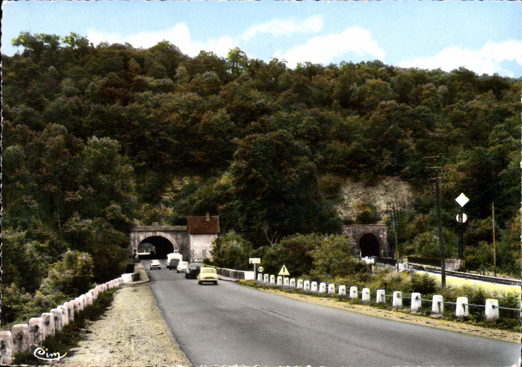 CPSM Arcy Sur Cure Les Deux Tunnels