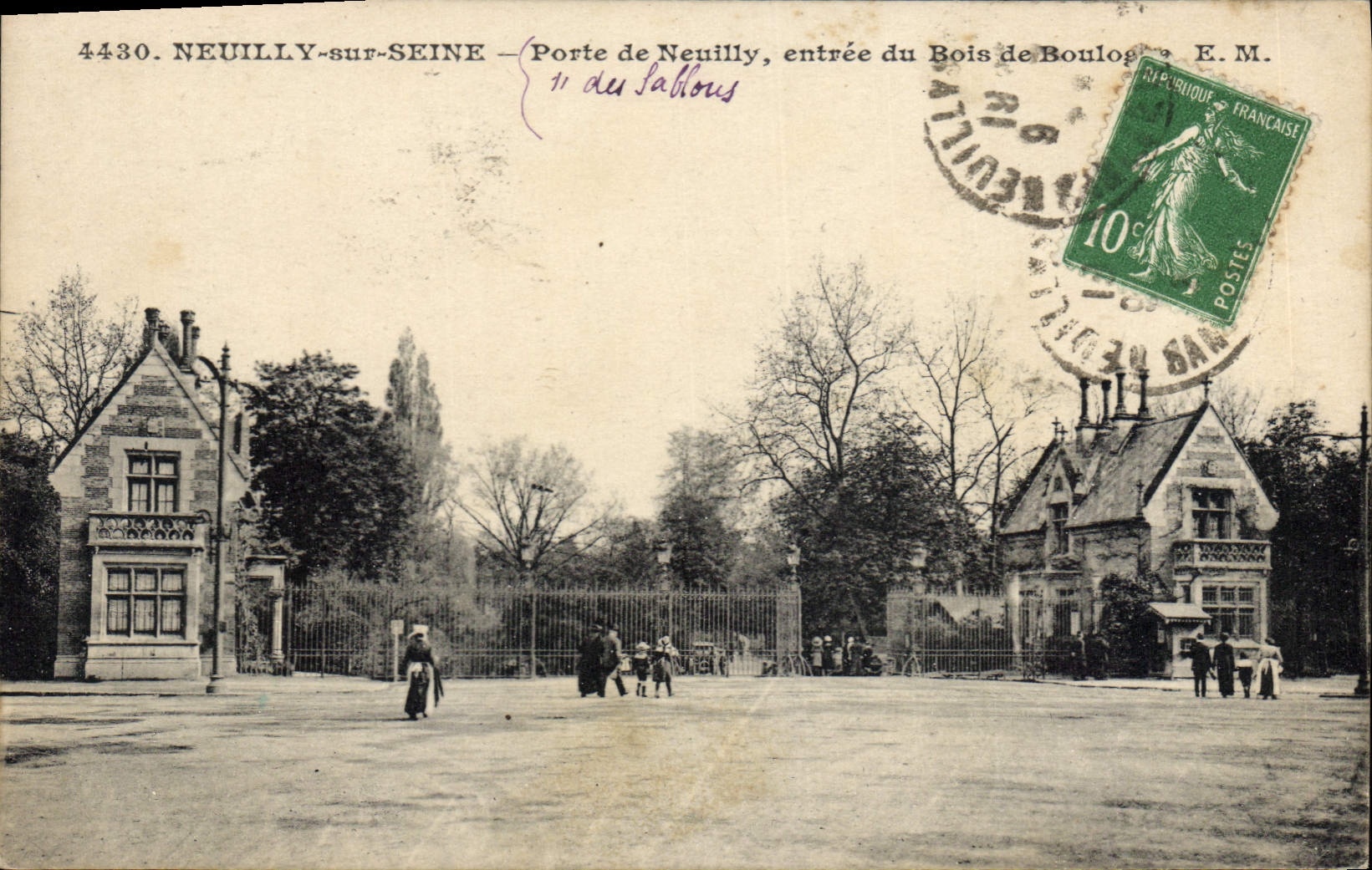 CPA Neuilly Sur Seine Porte De Neuilly Entrée du Bois de Boulogne