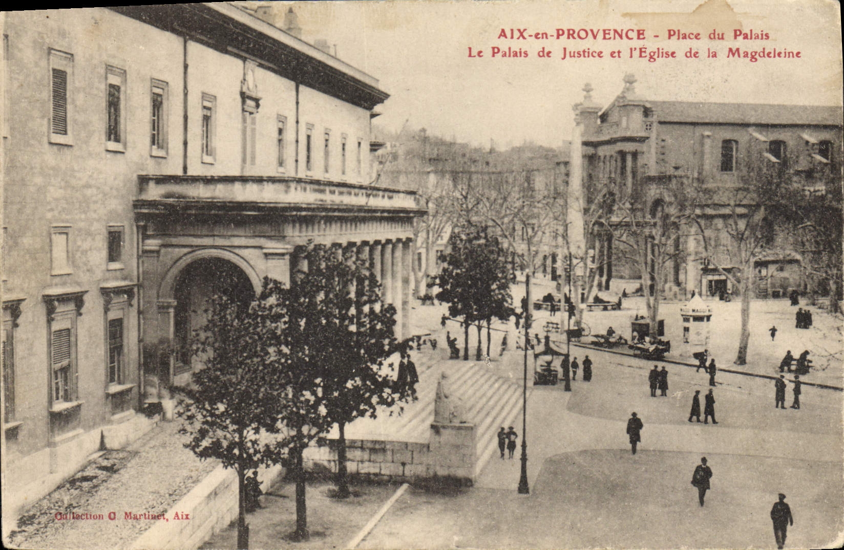 CPA Aix En Provence Place Du Palais Le palais De Justice église