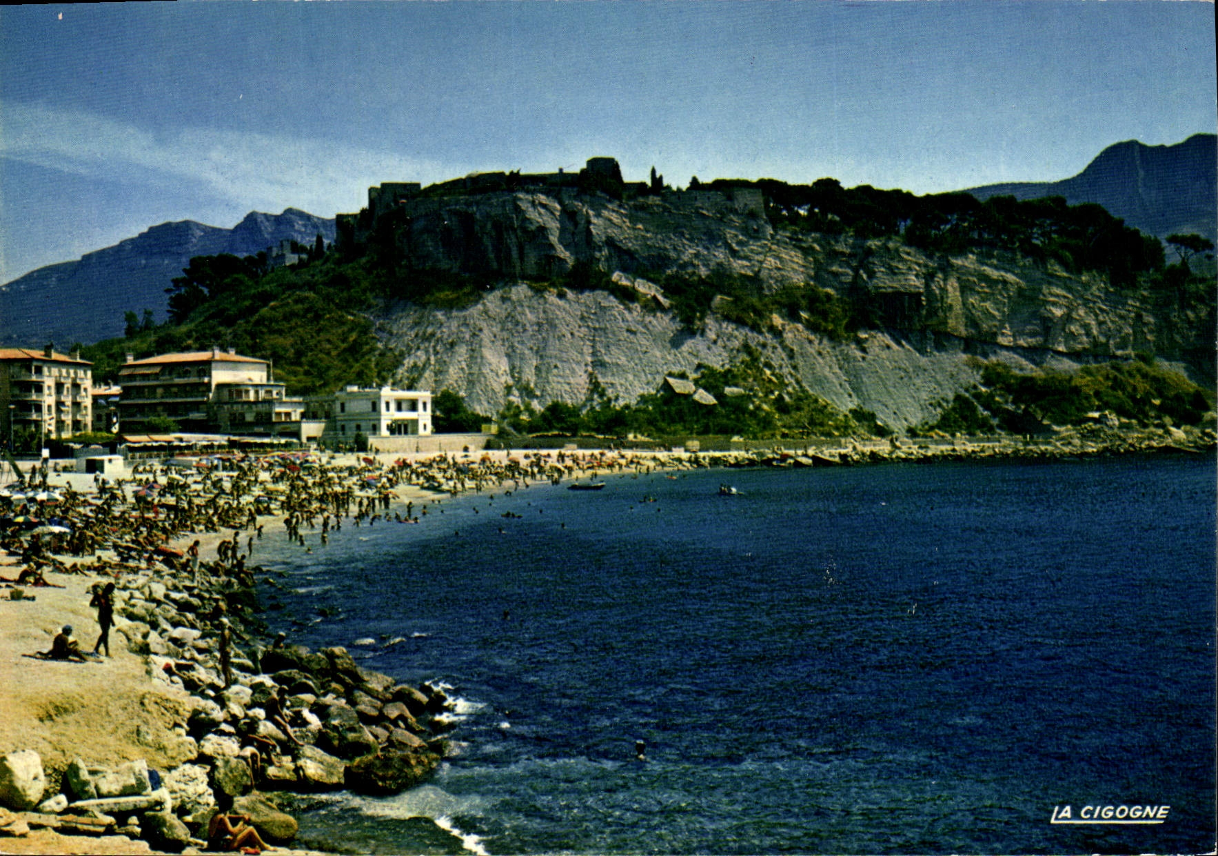 CPSM Cassis La Grande Plage Et Le Port