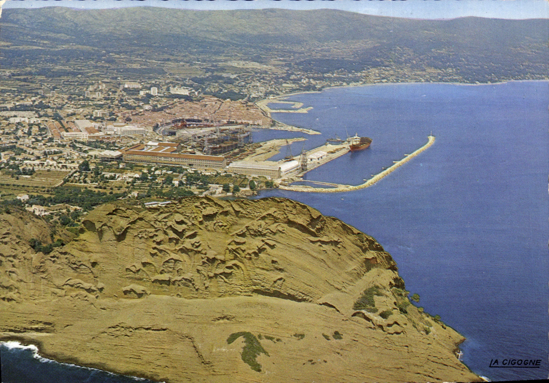 CPSM La Ciotat Les Chantiers Maritimes Le Port Et La Ville