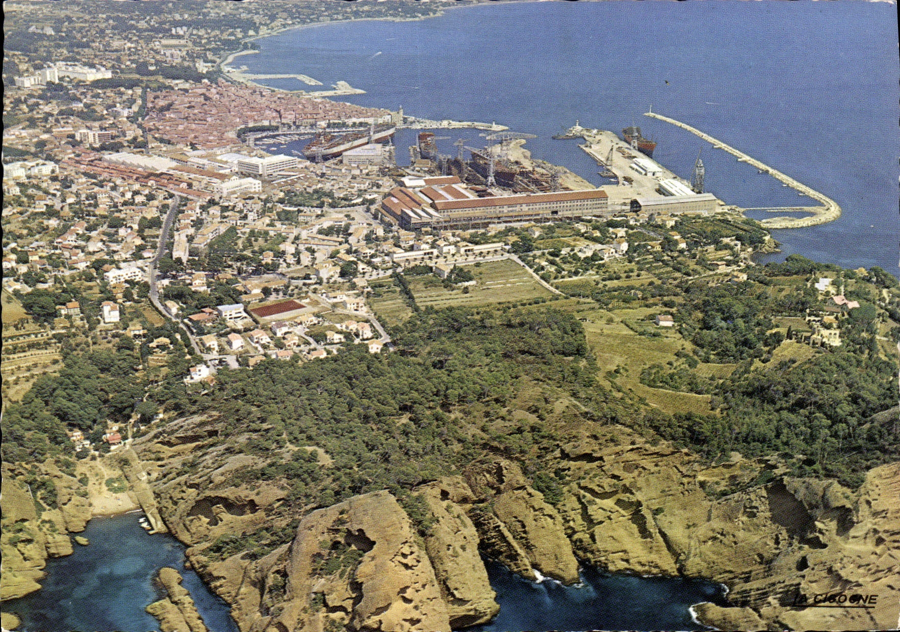 CPSM La Ciotat Les Chantiers Maritimes Le Port Et La Ville