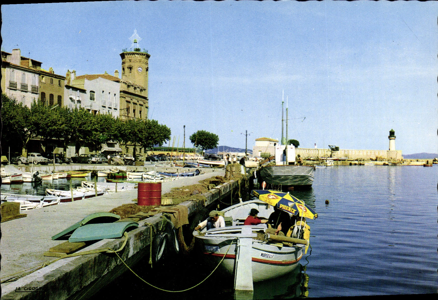 CPSM La Ciotat Les Quais La Jetee Et La Mairie