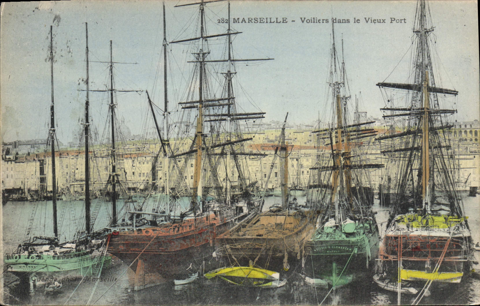 CPA Marseille Voillers gans Le Vieux Port