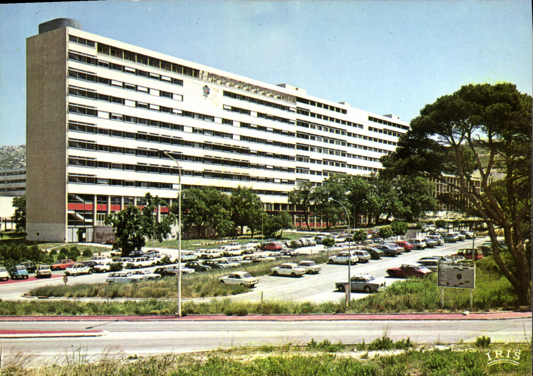 CPSM Marseille Batiment De Recherches Et D'Administration UER Luminy