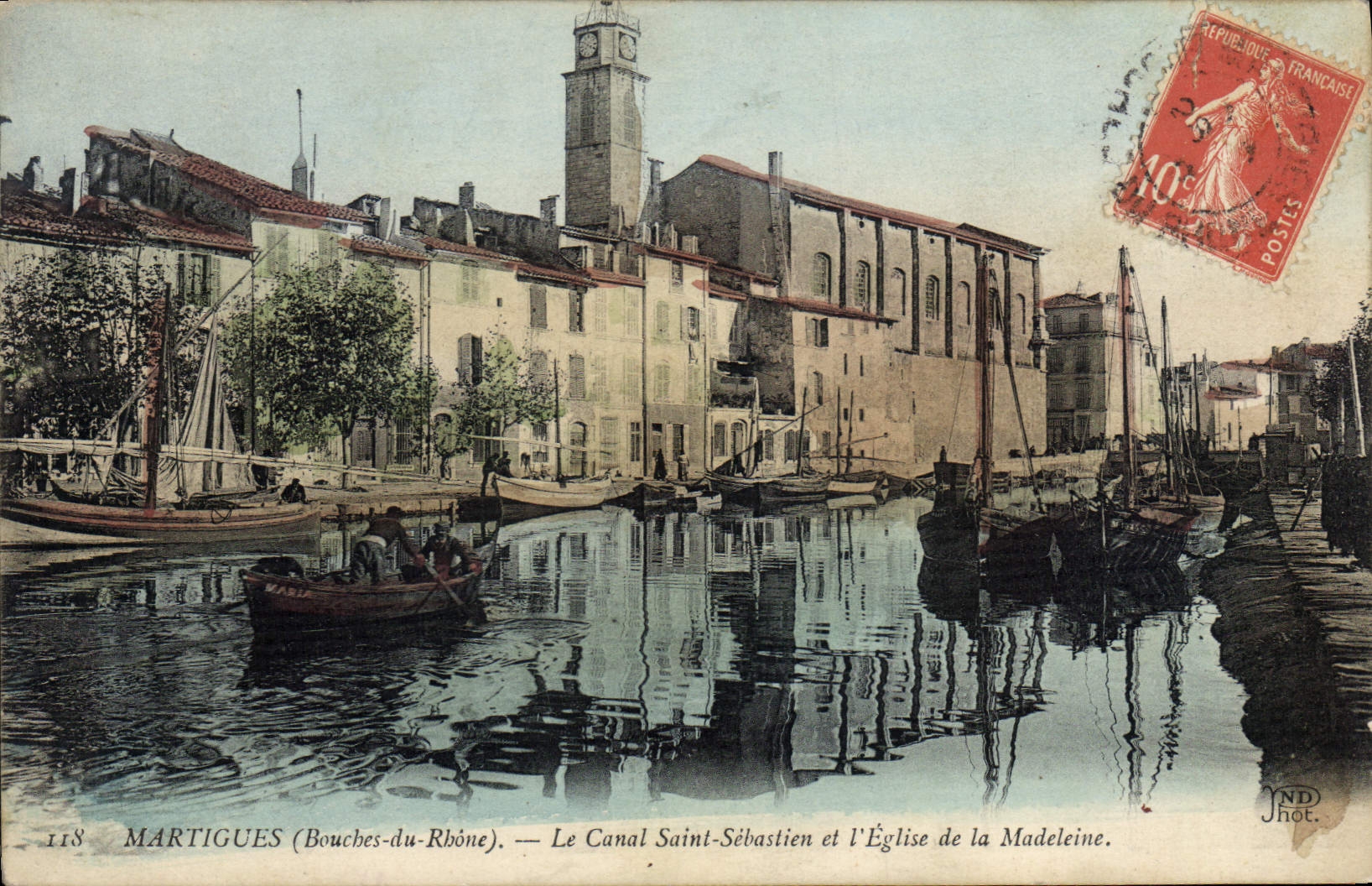 CPA Martigues Le Canal Saint Sebastien Et I'Eglise De La Madeleine