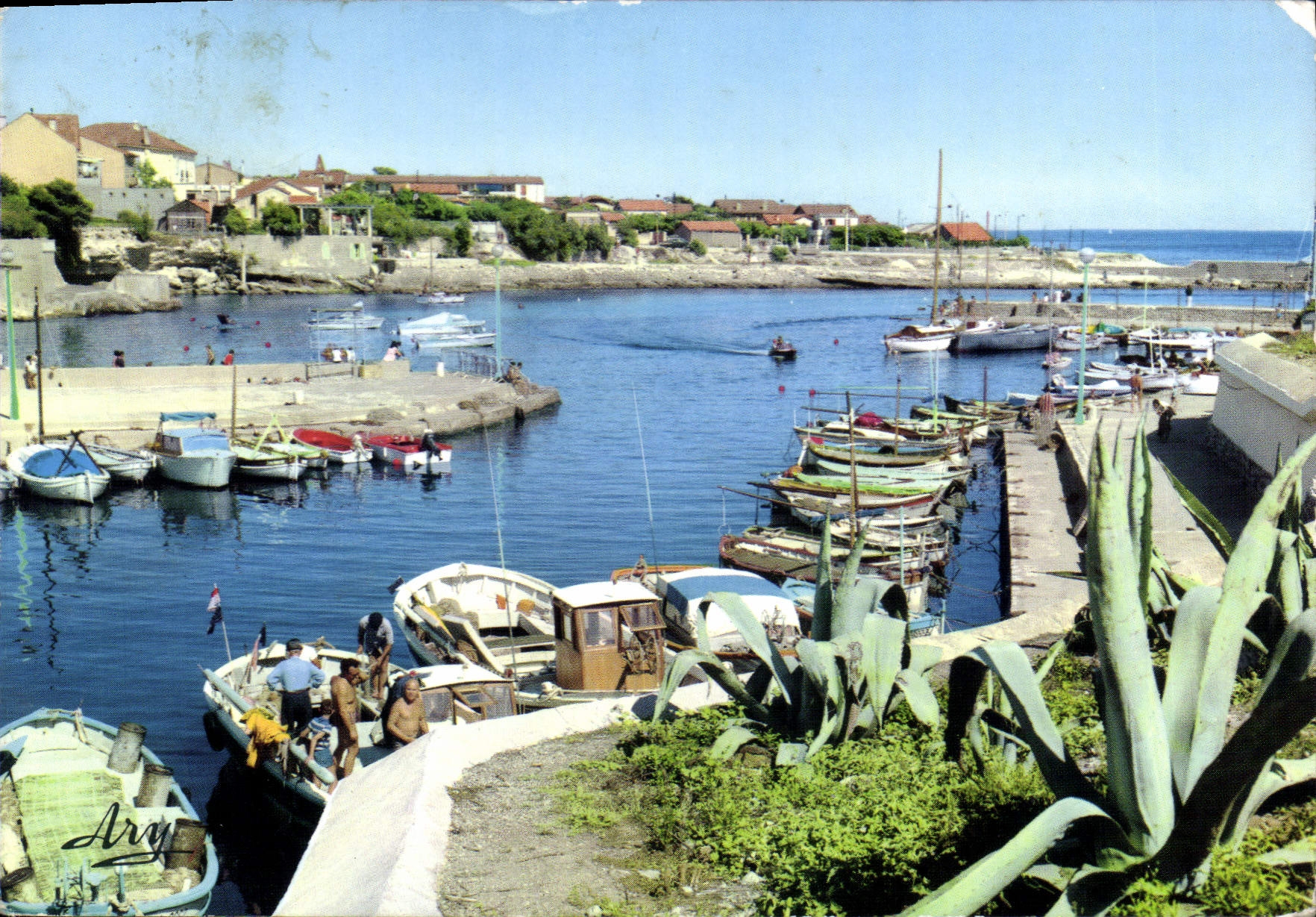 CPSM Sausset Les Pins Le Port De Peche