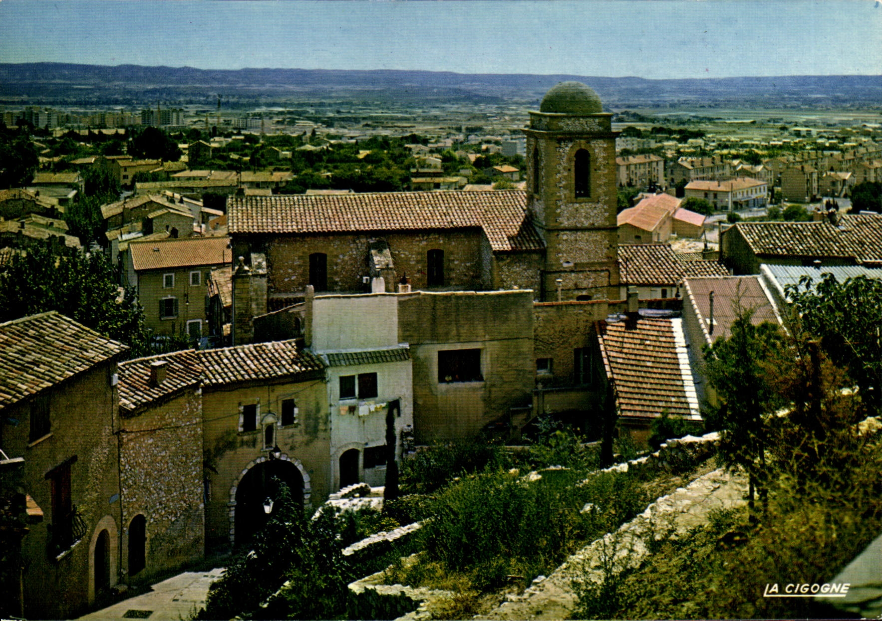 CPSM Vitrolles L'Eglise Et Vue D'Ensemble