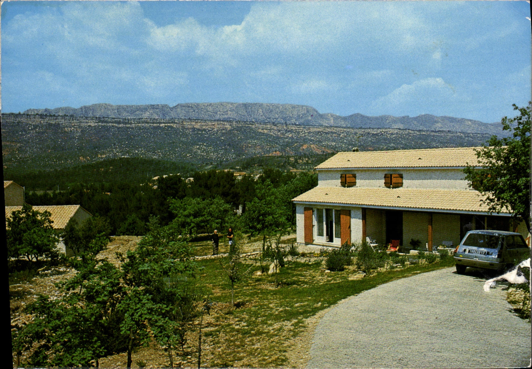 CPSM Chateauneuf Le Rouge La Gavotte