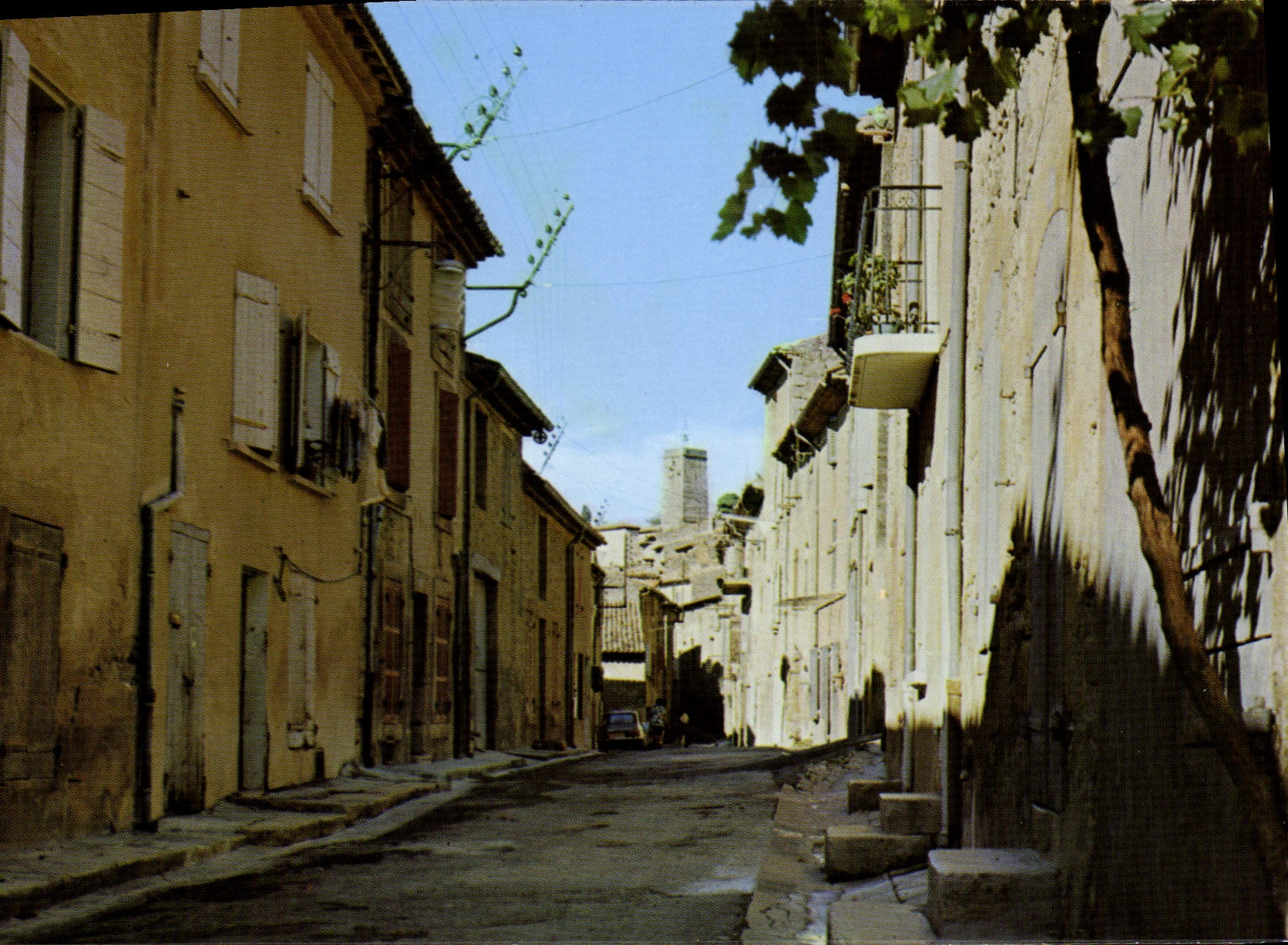 CPSM Jouques En Provence Ruelle Pittoresque Du Village