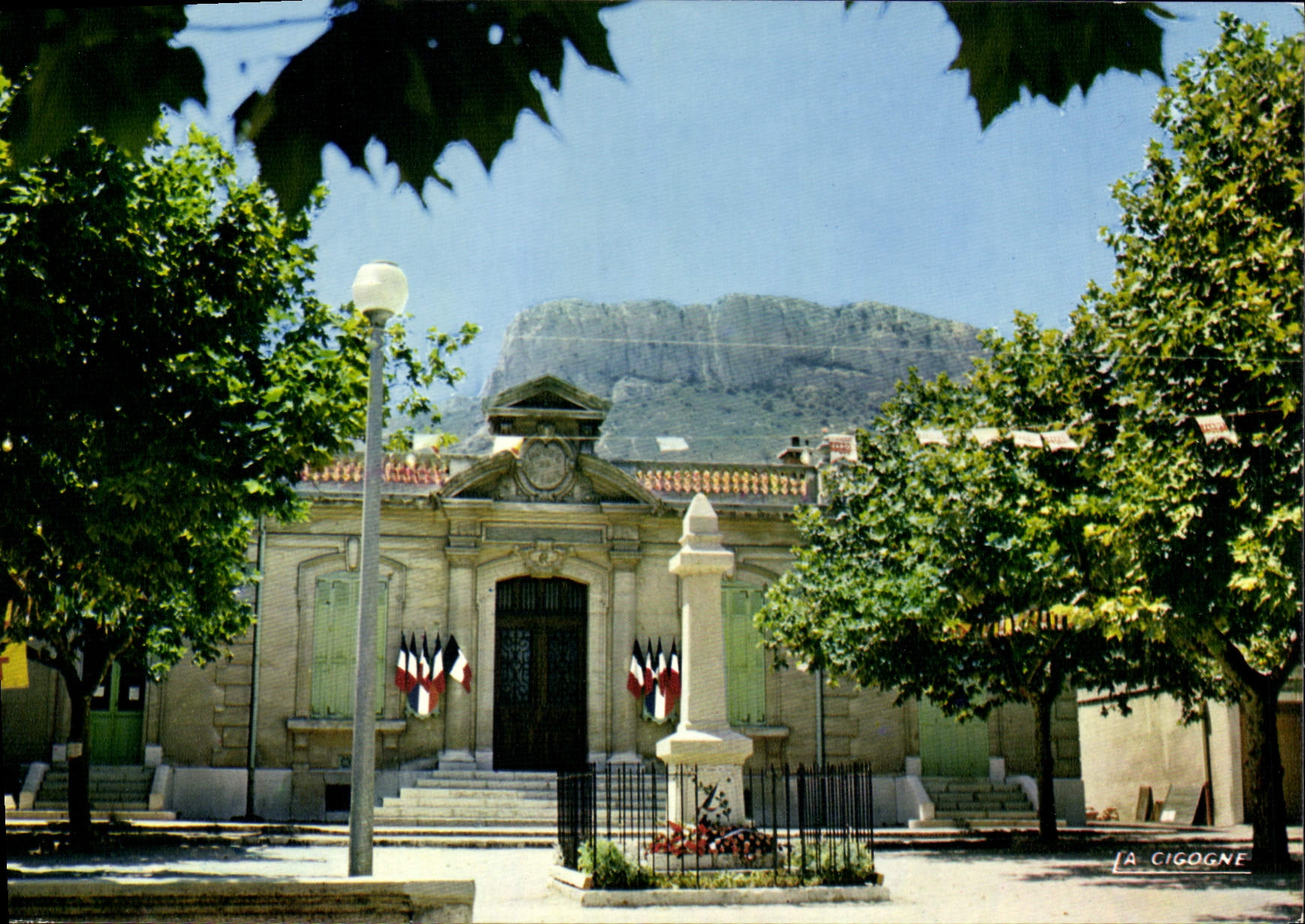 CPSM Cadolive Place De La Mairie
