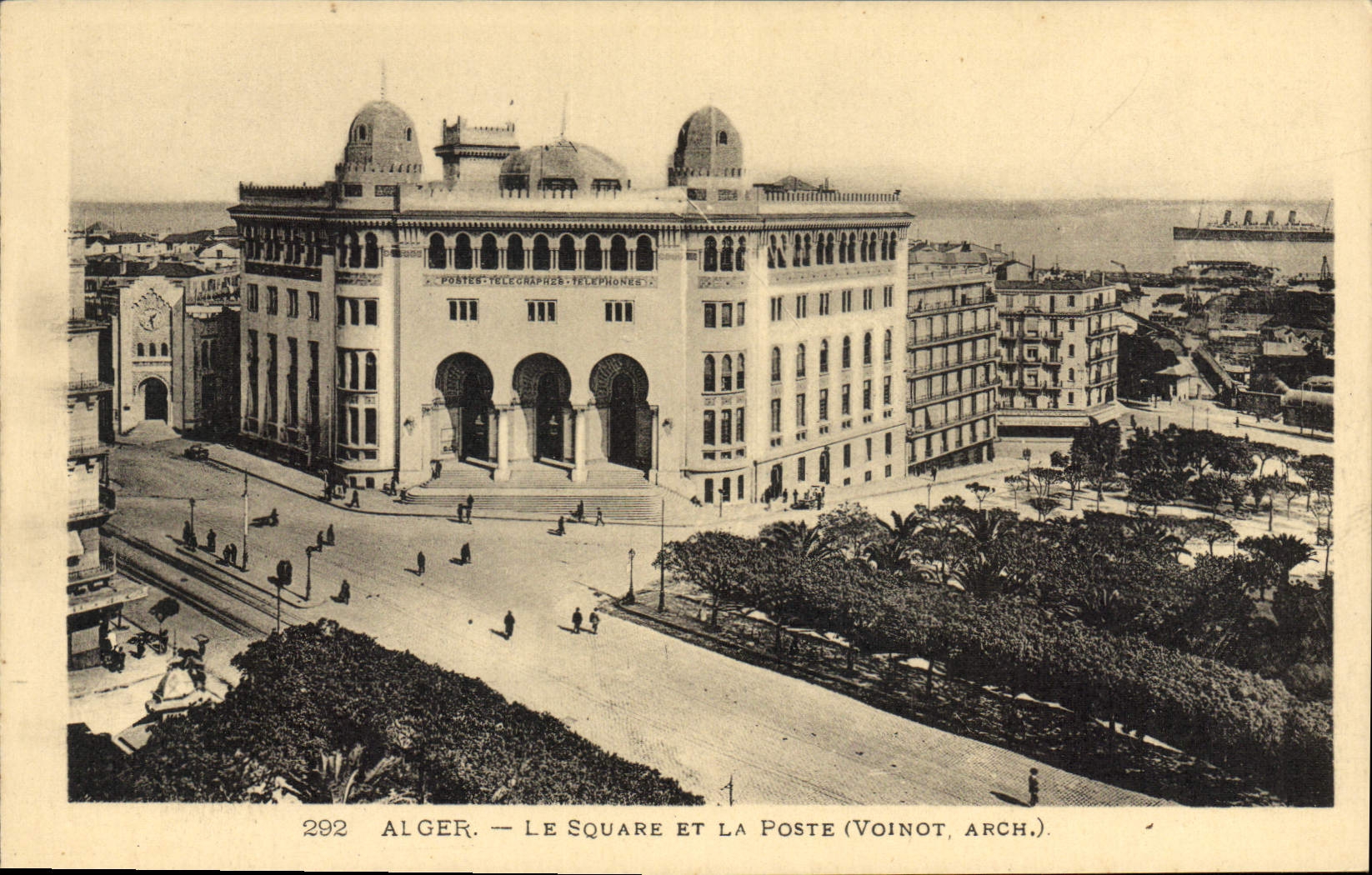 CPA Alger Le Square Et La Poste