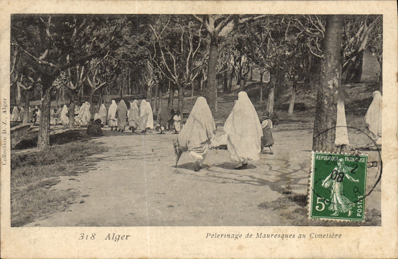 CPA Alger Pelerinage De Mauresques Au Cimetiere