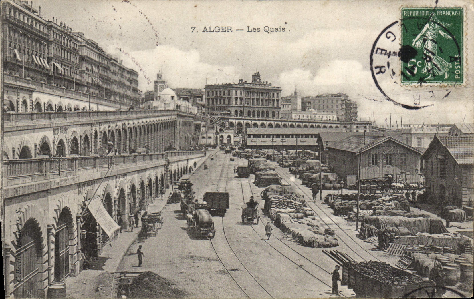 CPA Alger Les Quais