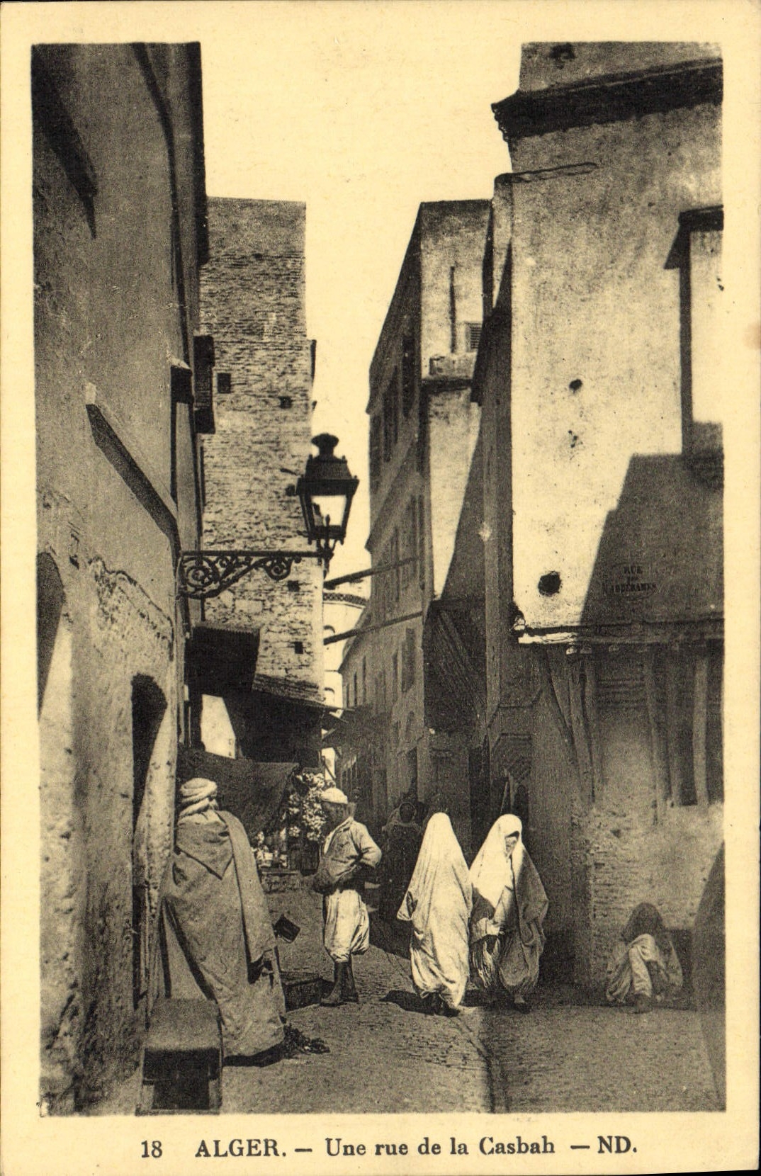 CPA Alger Une Rue De La Casbah