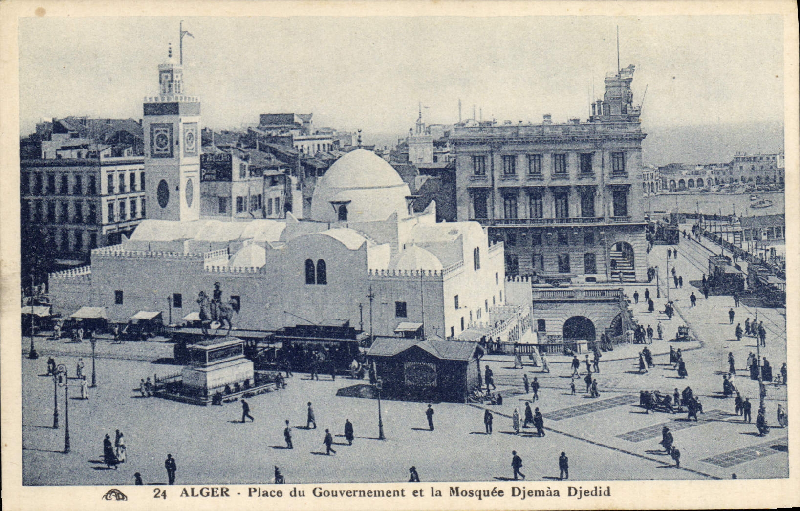 CPA Alger Place Du Gouvernement Et La Mosquee Djemaa Djedid