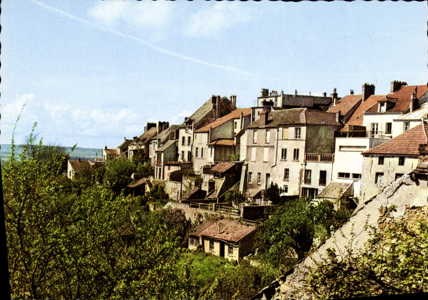 CPSM Neauphle Le Chateau Le Village