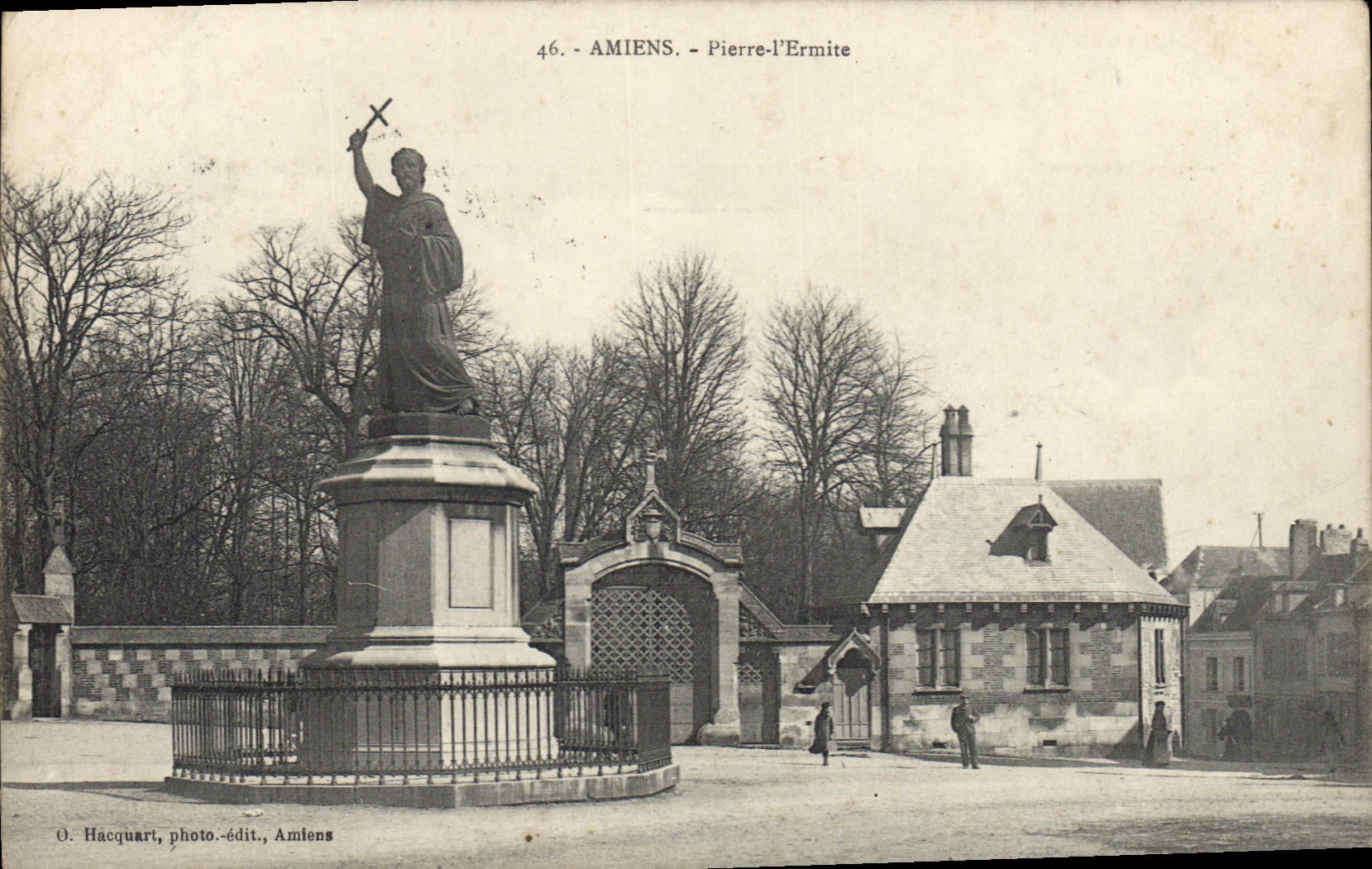 CPA Amiens Pierre I'Ermite