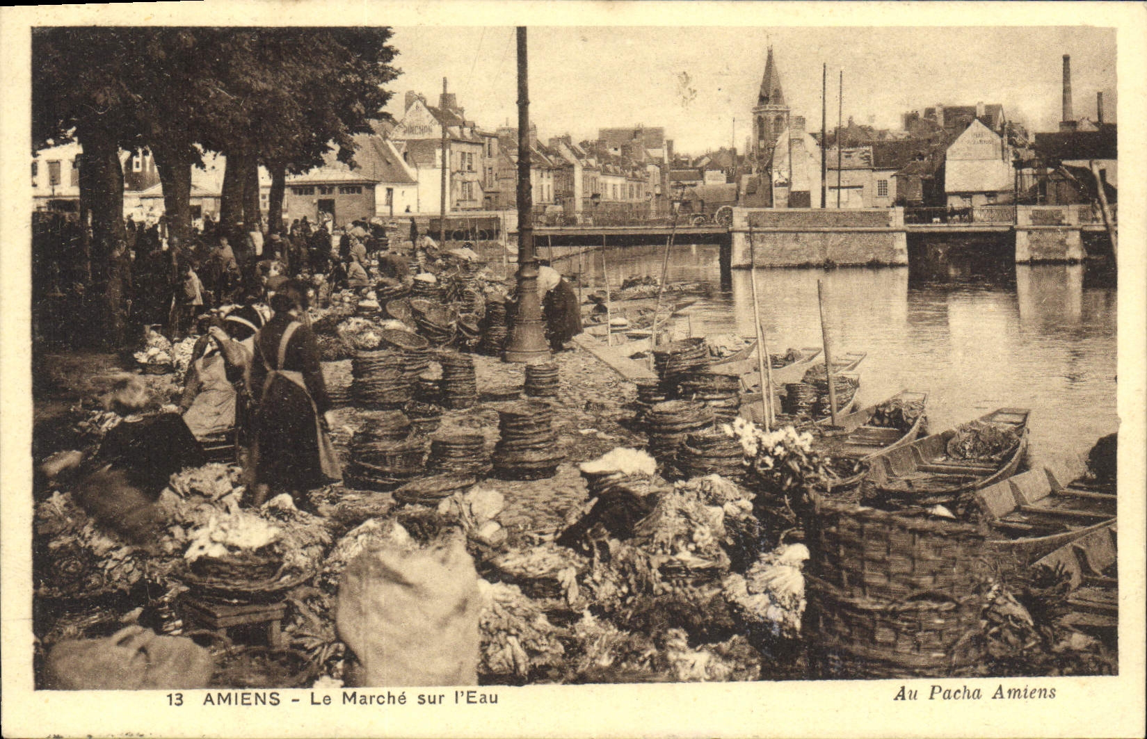 CPA Amiens Le Marché Sur I'Eau