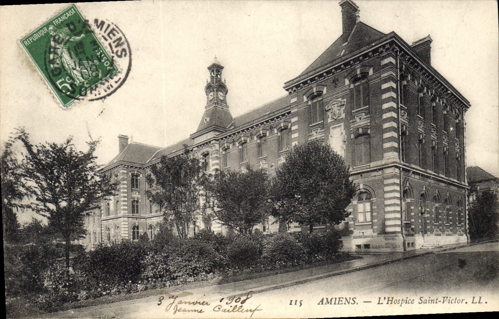 CPA Amiens L'Hospice Saint Victor