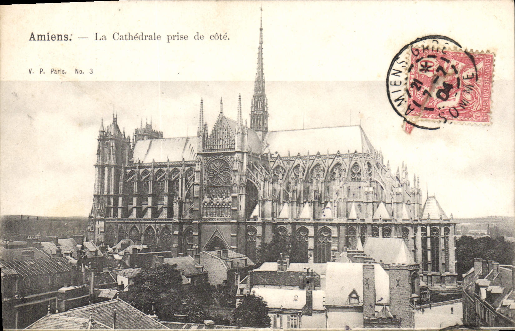 CPA Amiens La Cathedrale Prise De côté