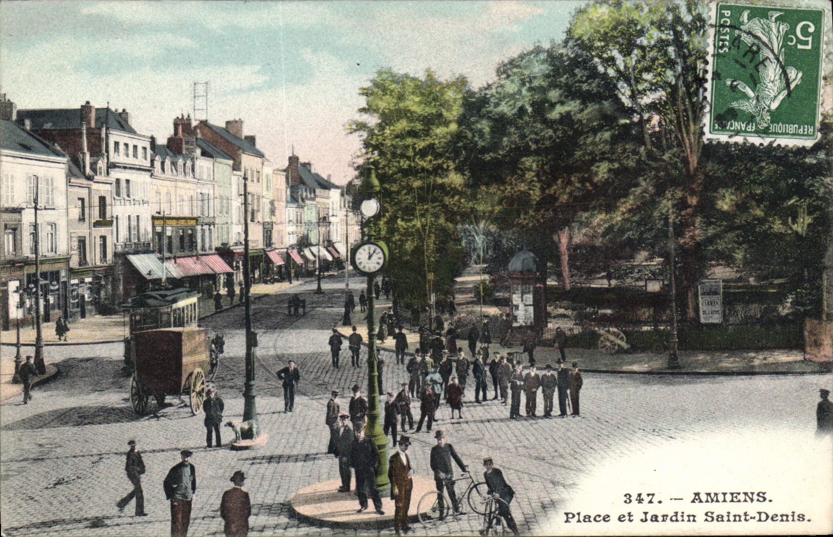 CPA Amiens Place Et Jardin Saint Denis
